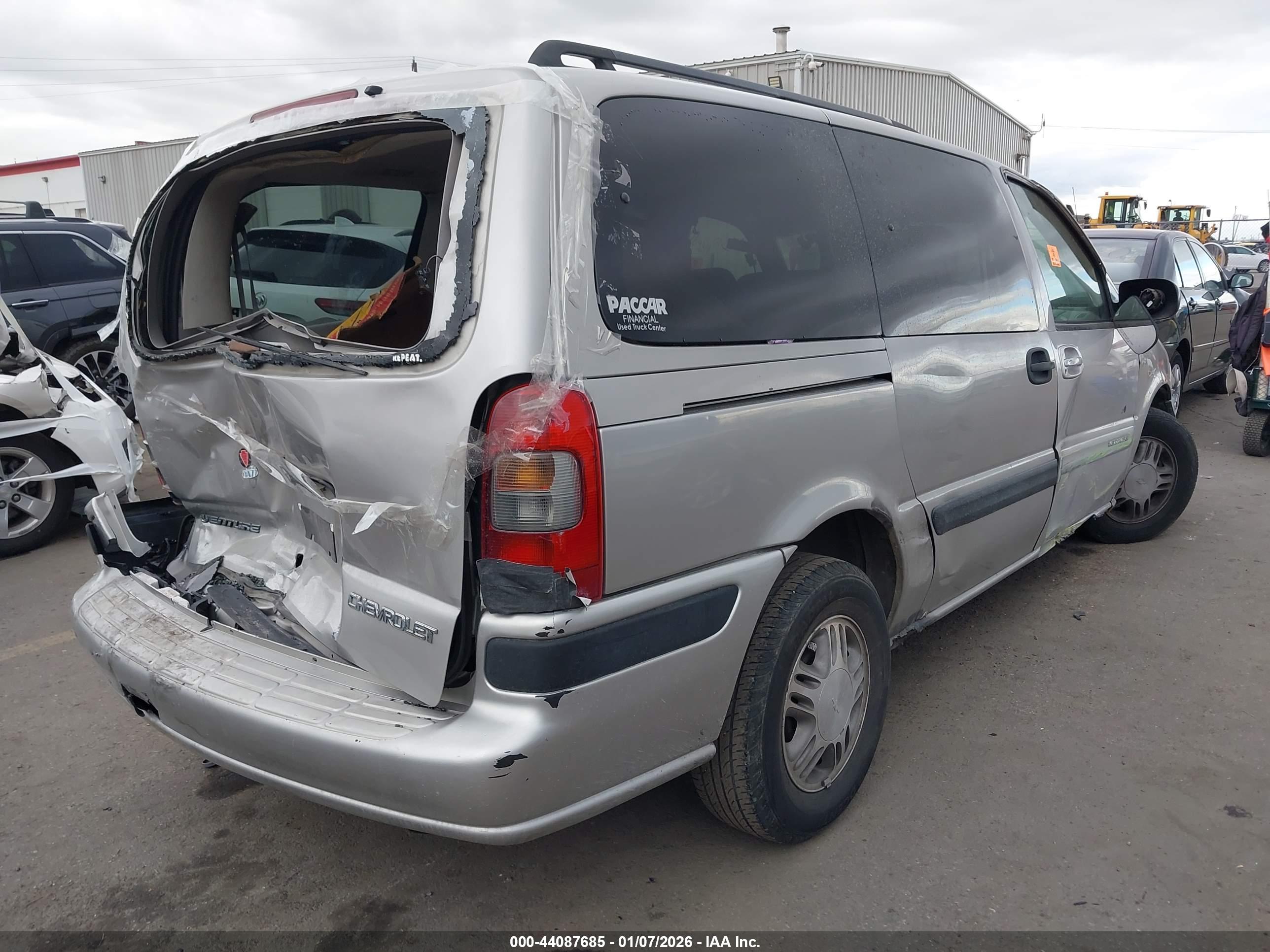 CHEVROLET VENTURE image 4