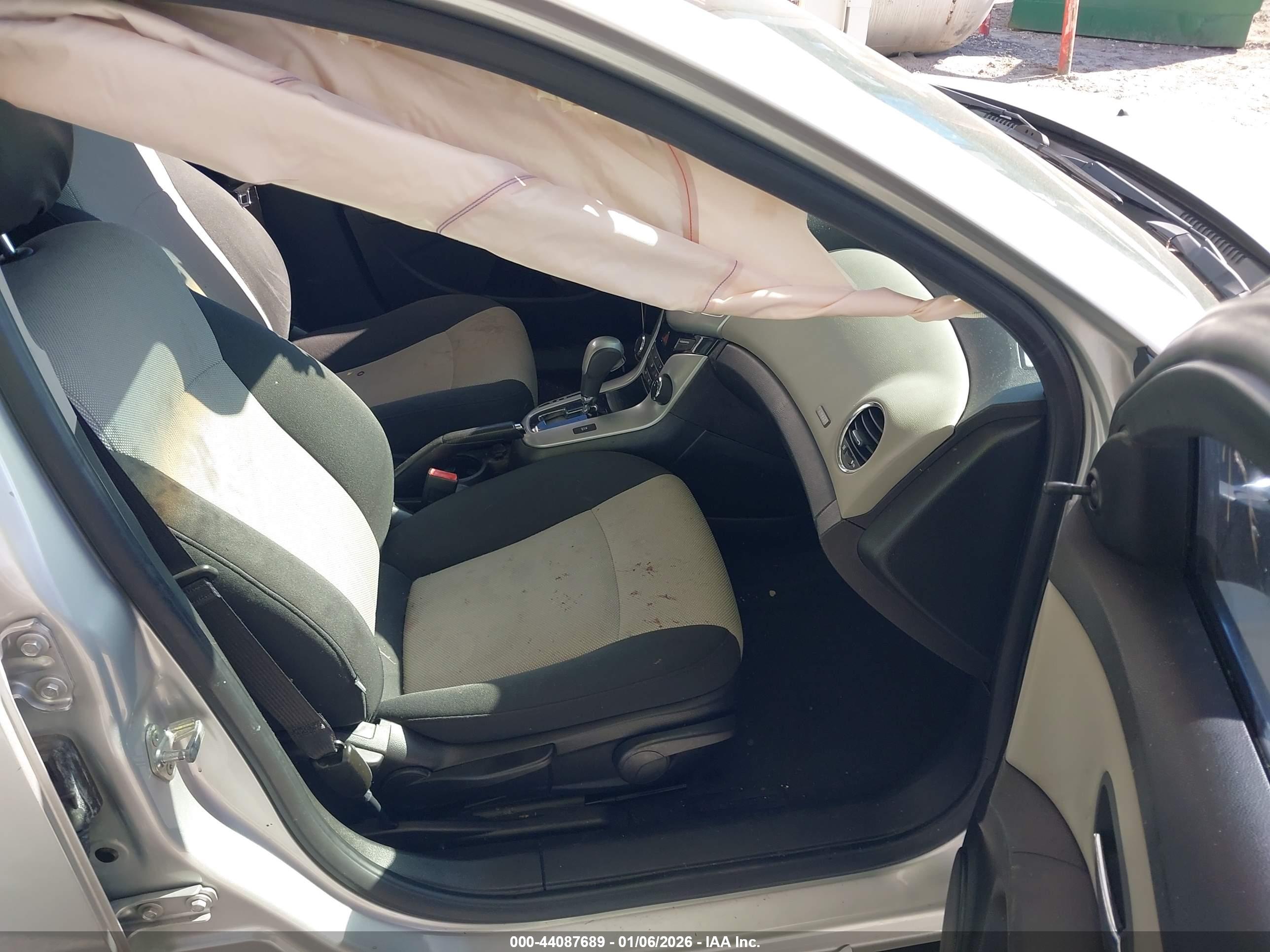 CHEVROLET CRUZE image 5