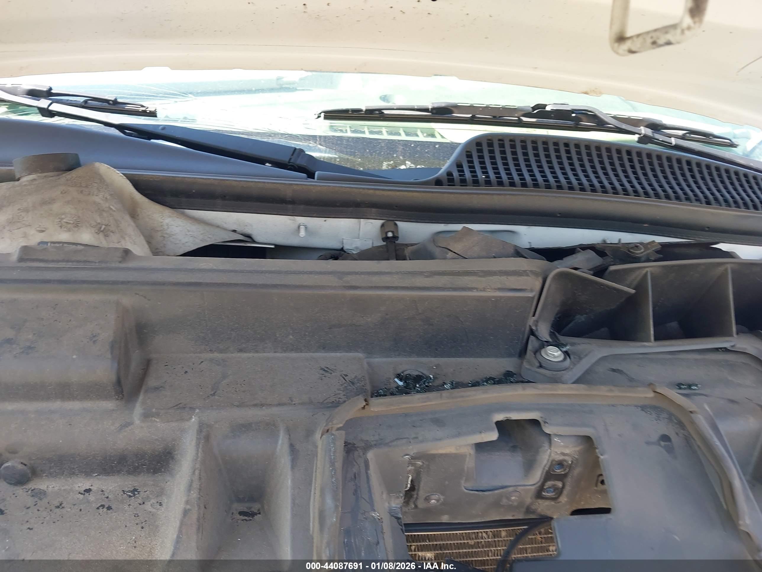 CHEVROLET EXPRESS image 10