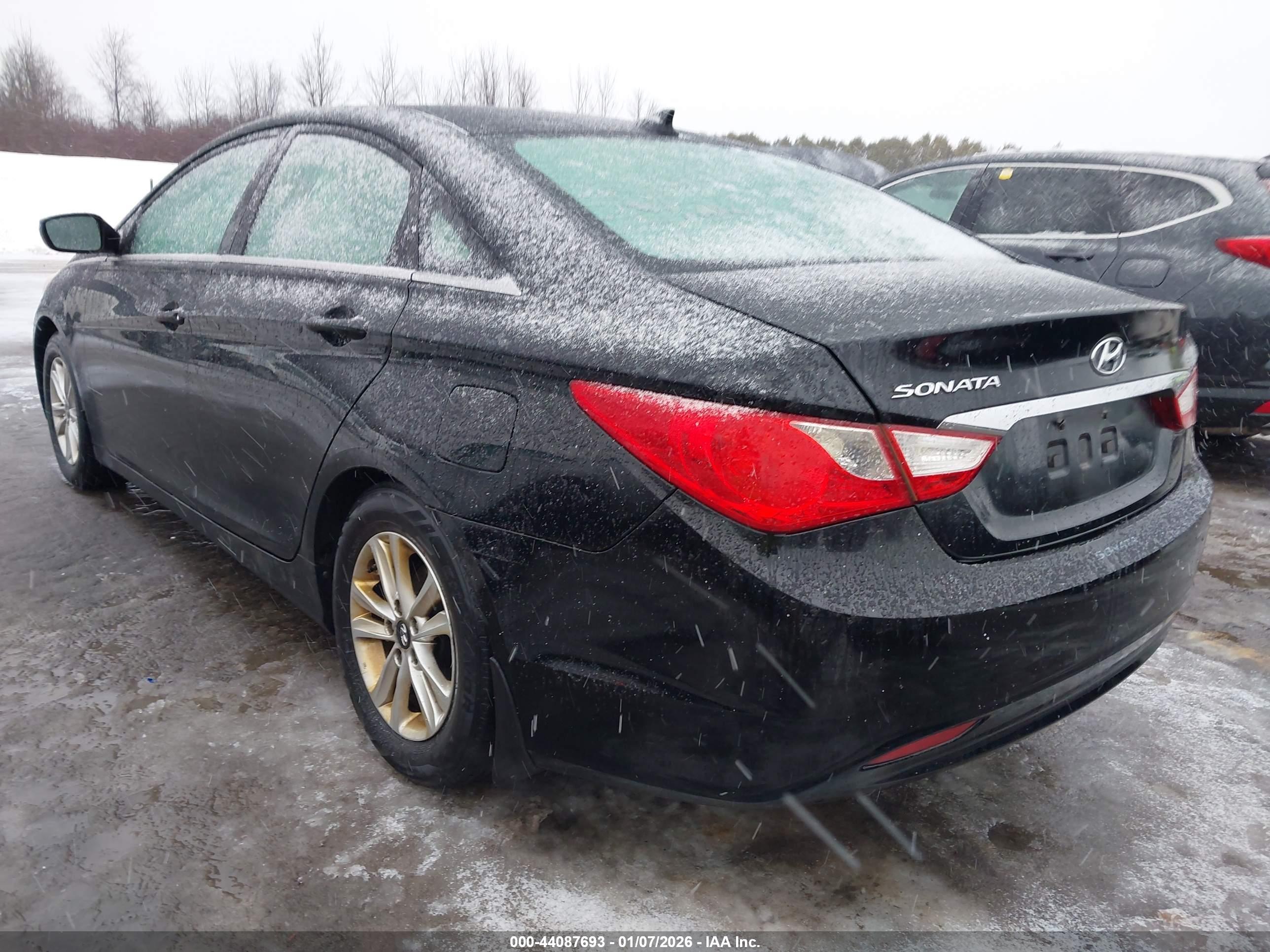 HYUNDAI SONATA image 3
