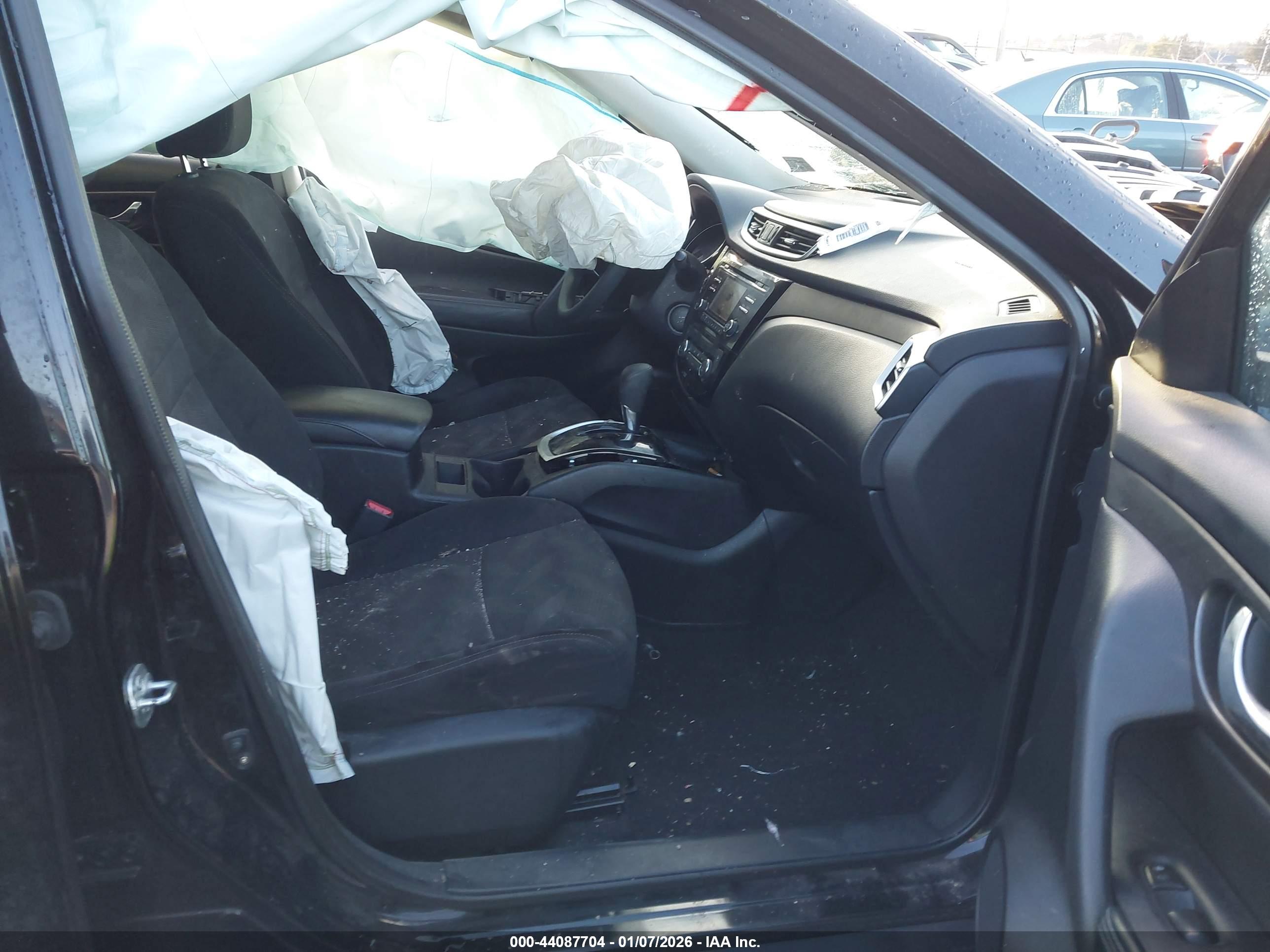 NISSAN ROGUE image 5