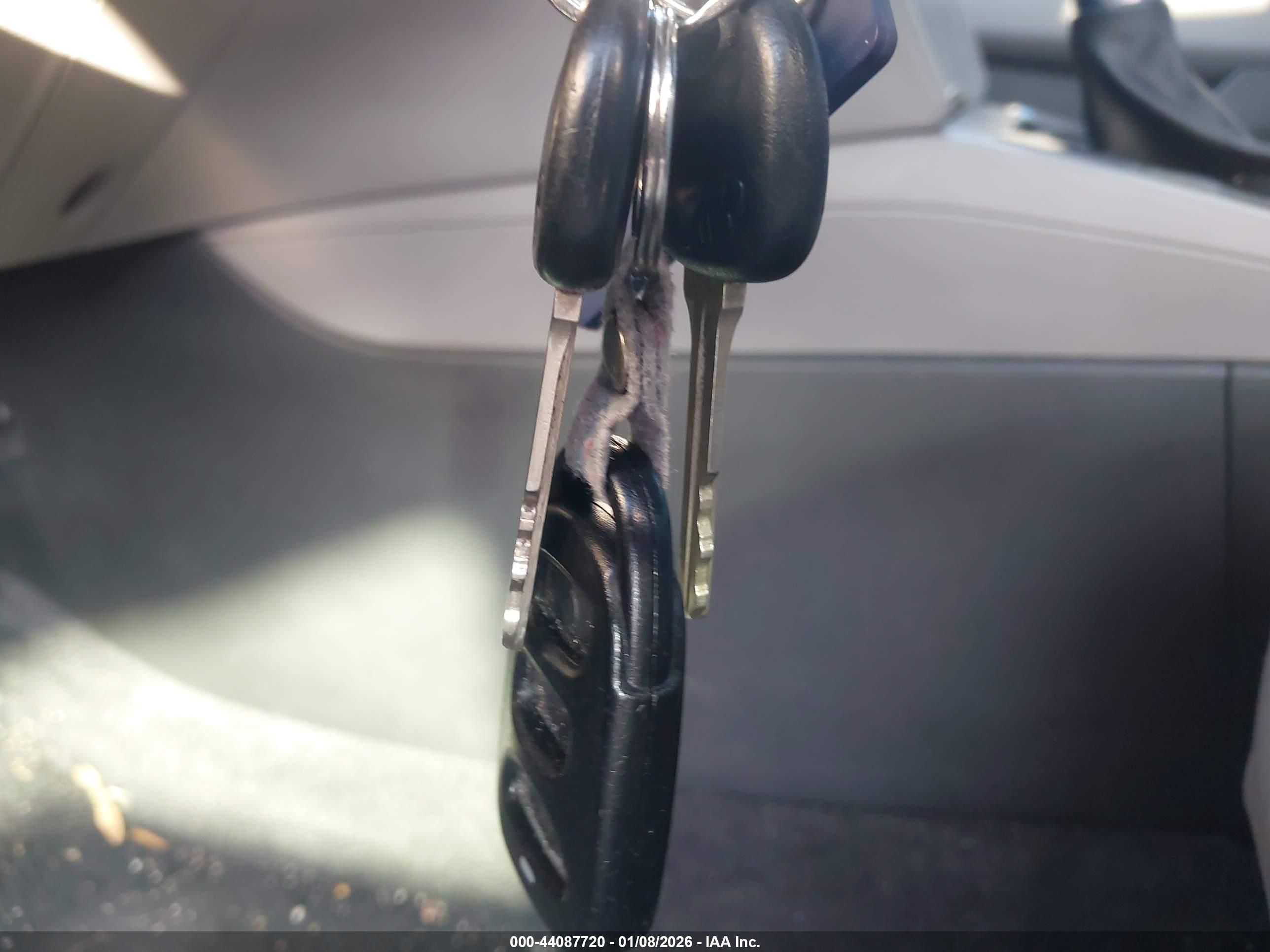 HYUNDAI ELANTRA image 11