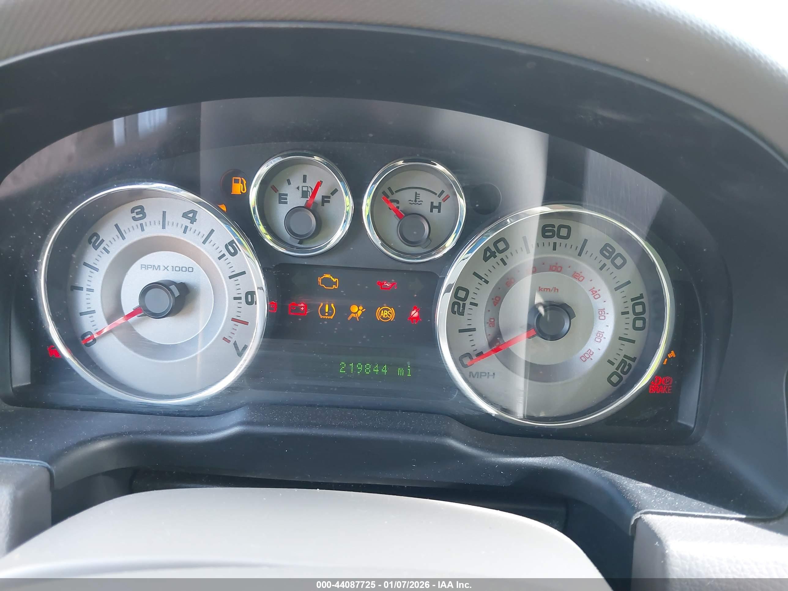 FORD EDGE image 7