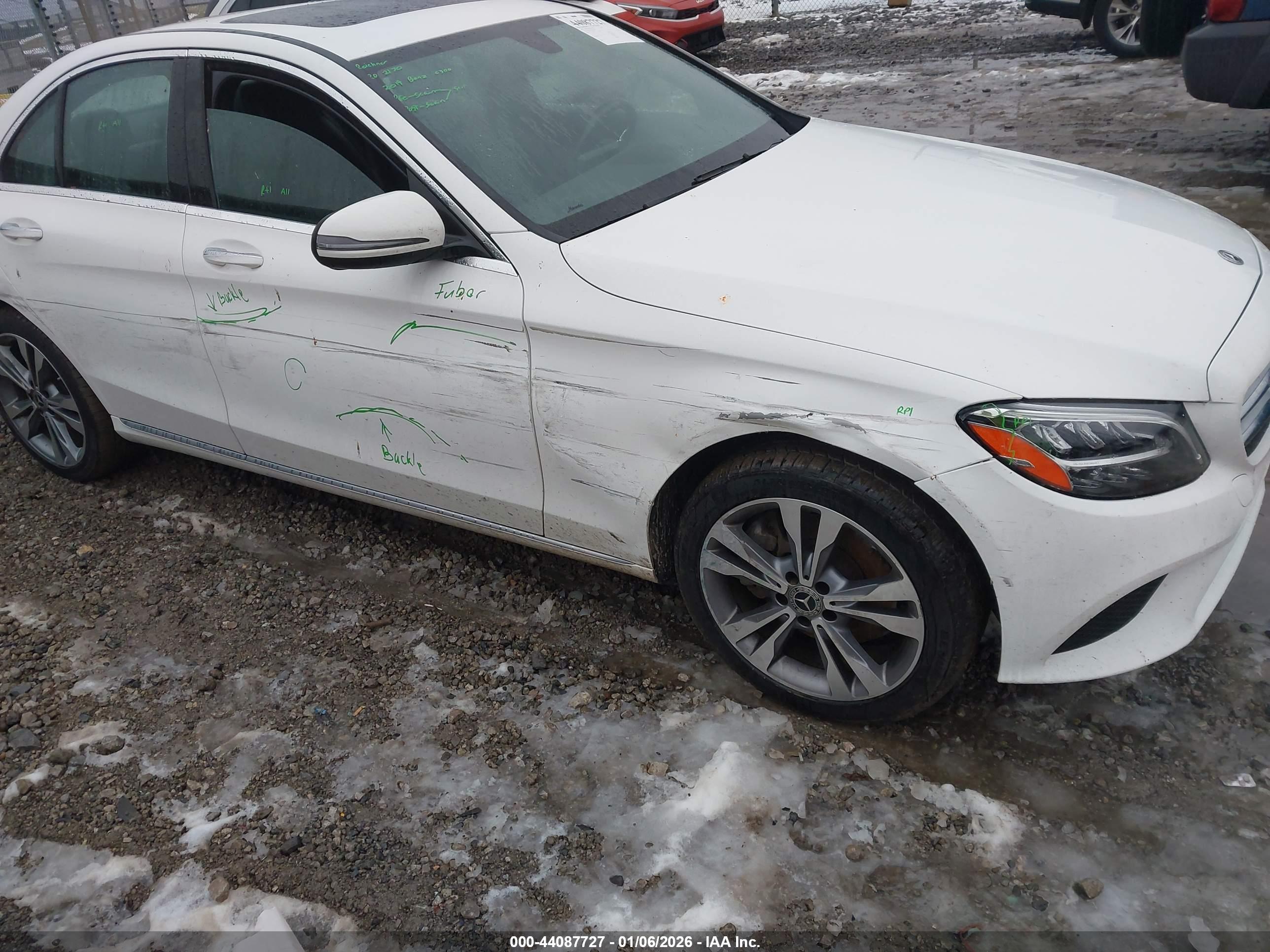 MERCEDES-BENZ C image 6