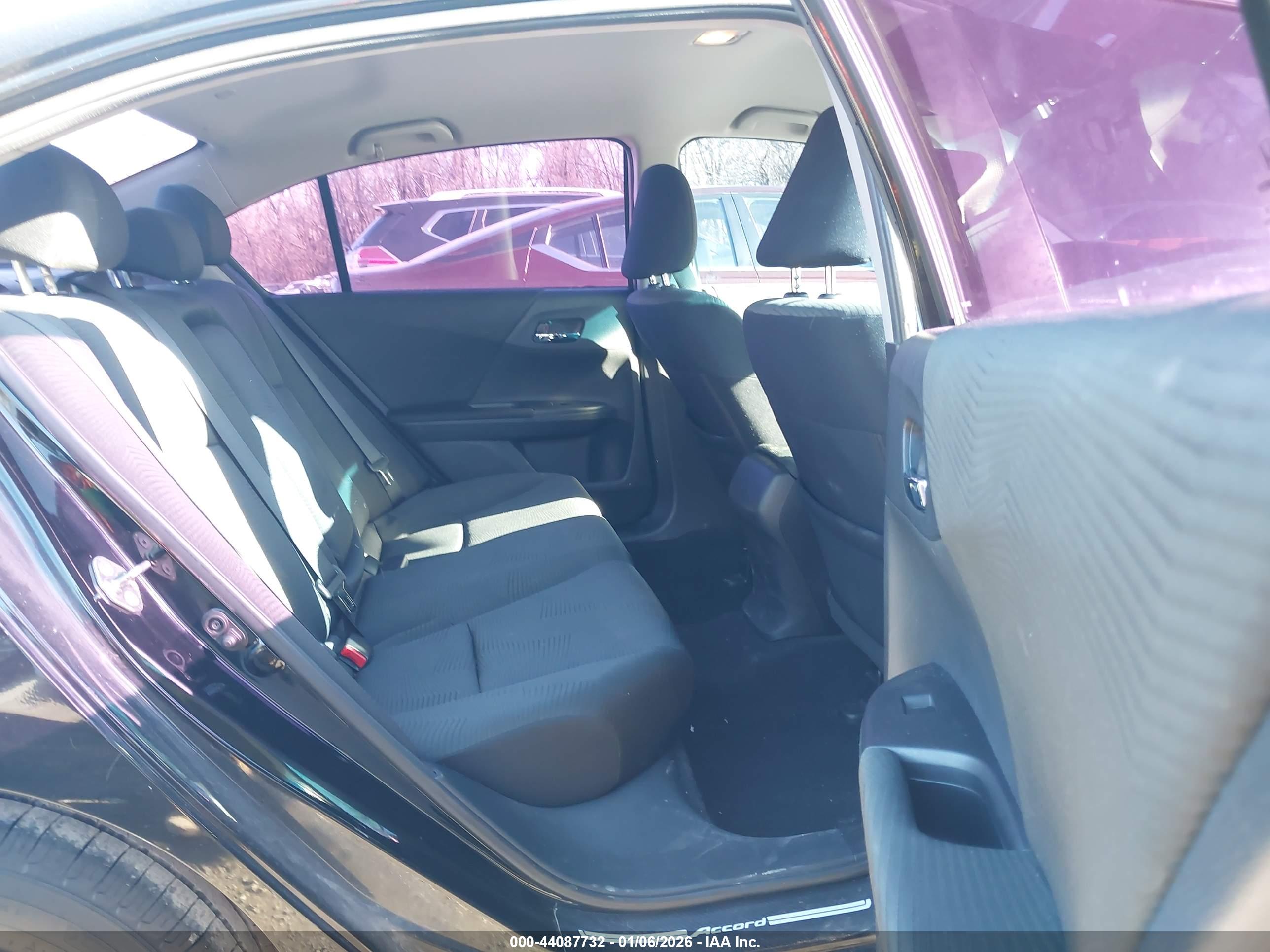 HONDA ACCORD image 8