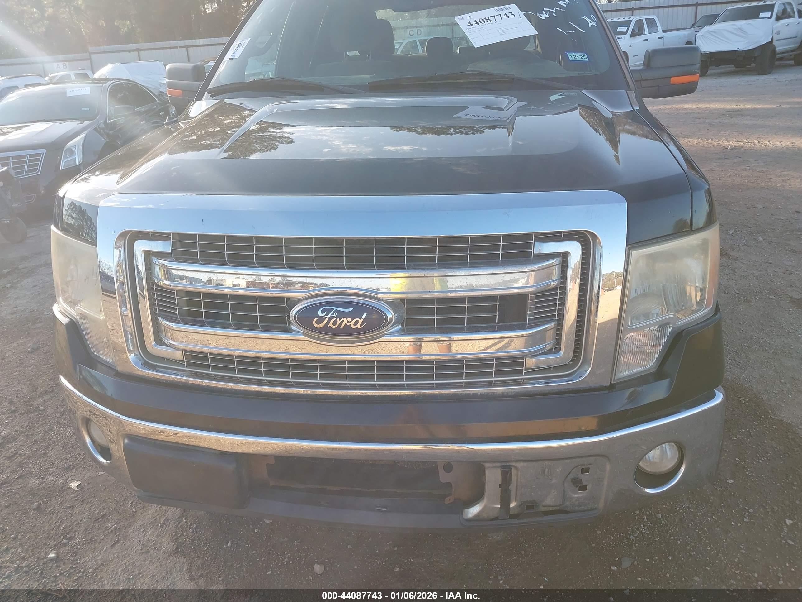 FORD F-150 image 6