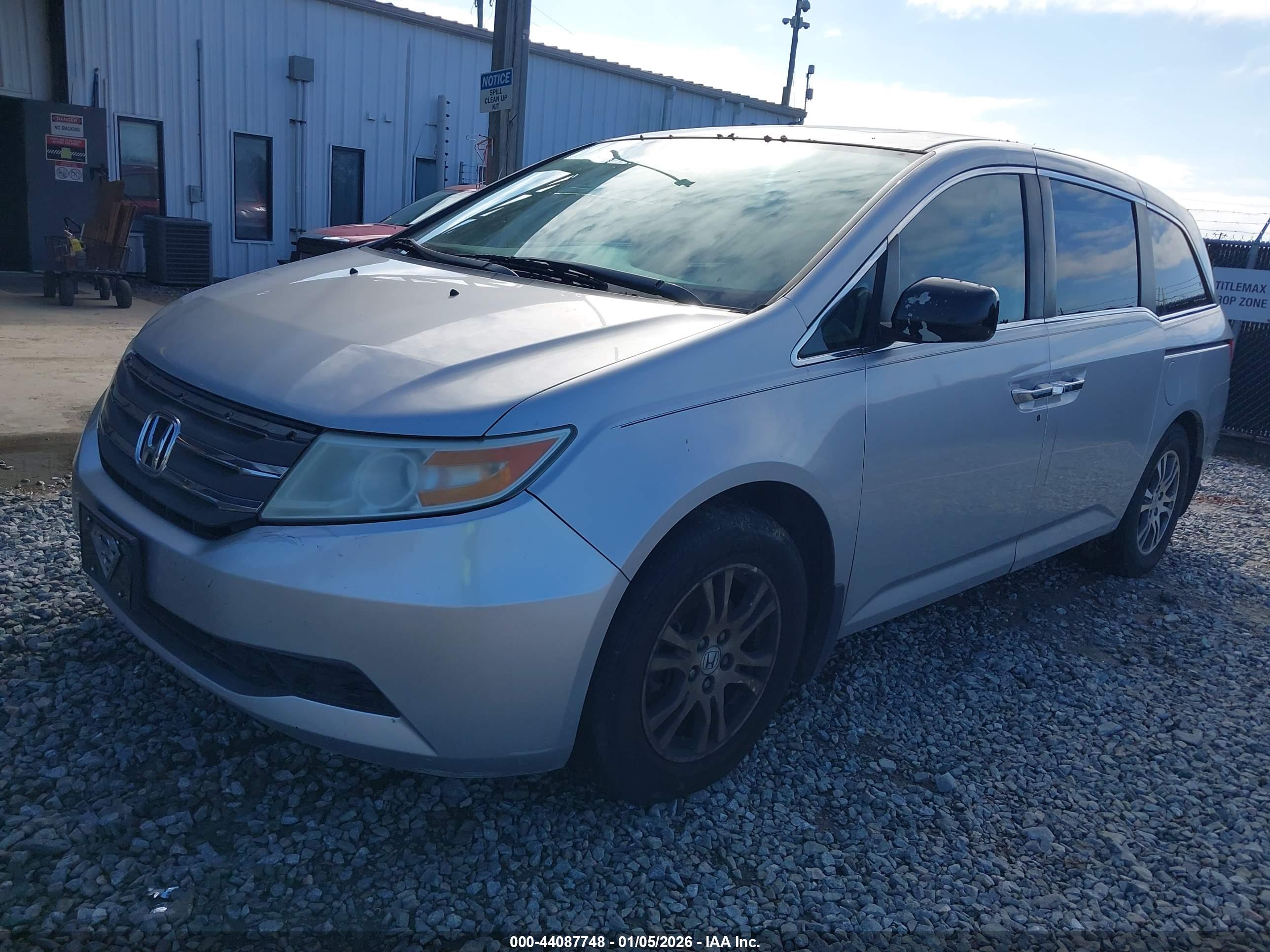 HONDA ODYSSEY image 2