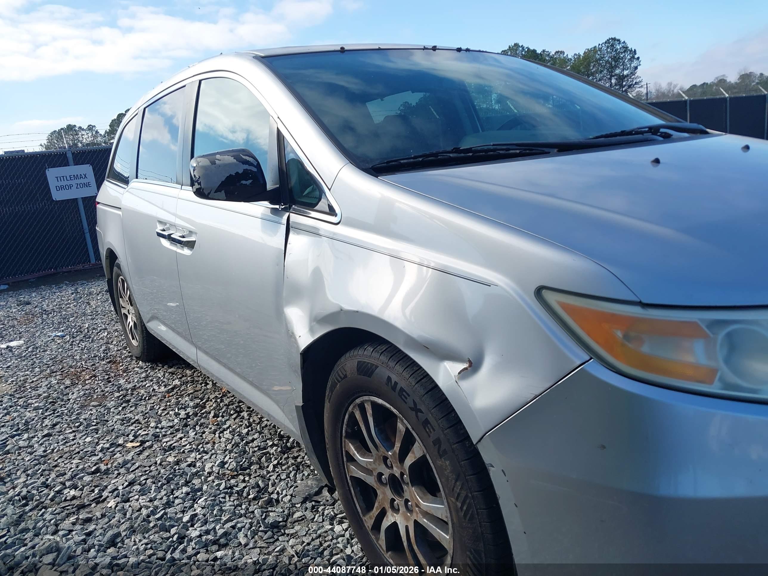 HONDA ODYSSEY image 6