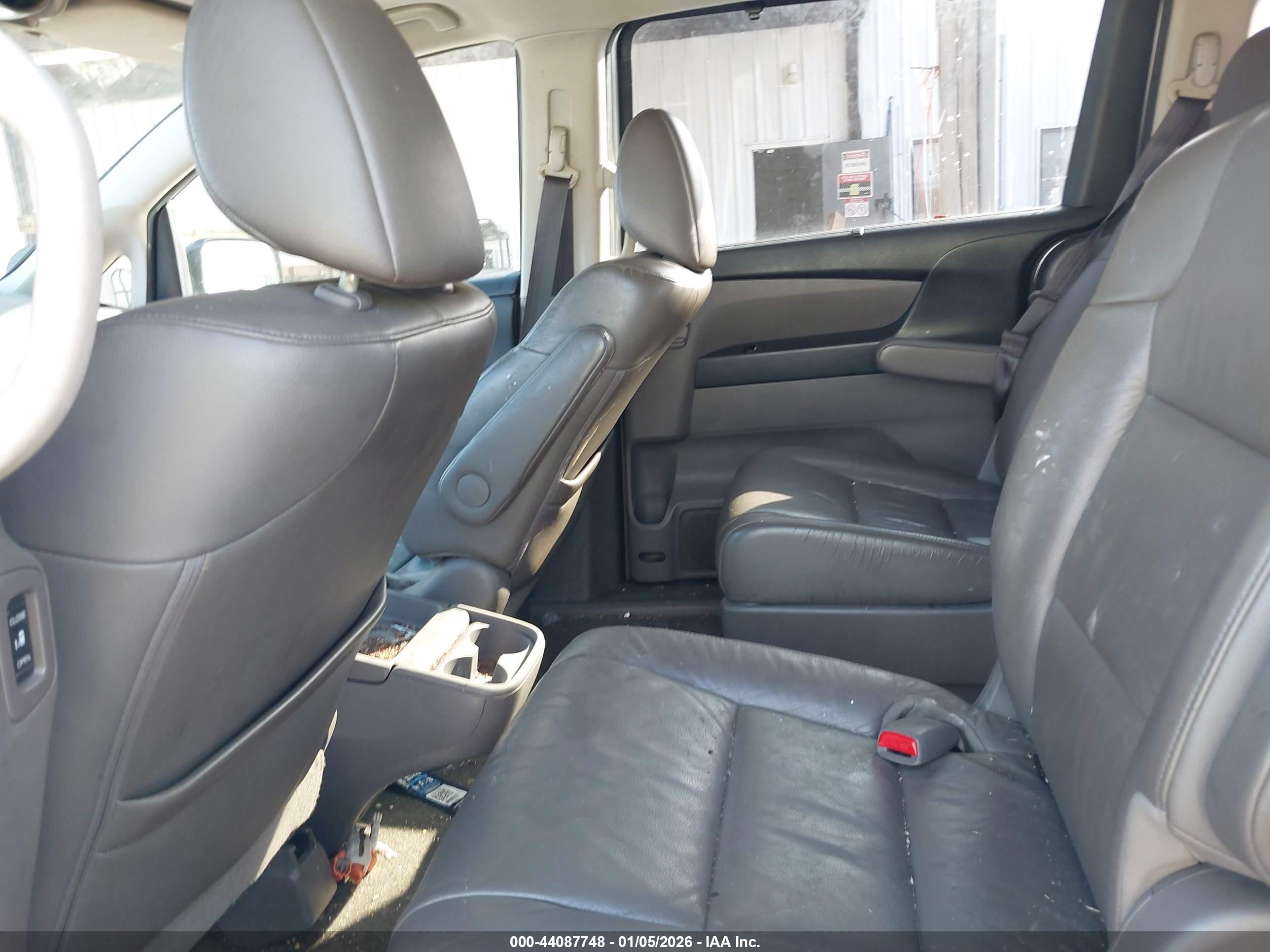 HONDA ODYSSEY image 8