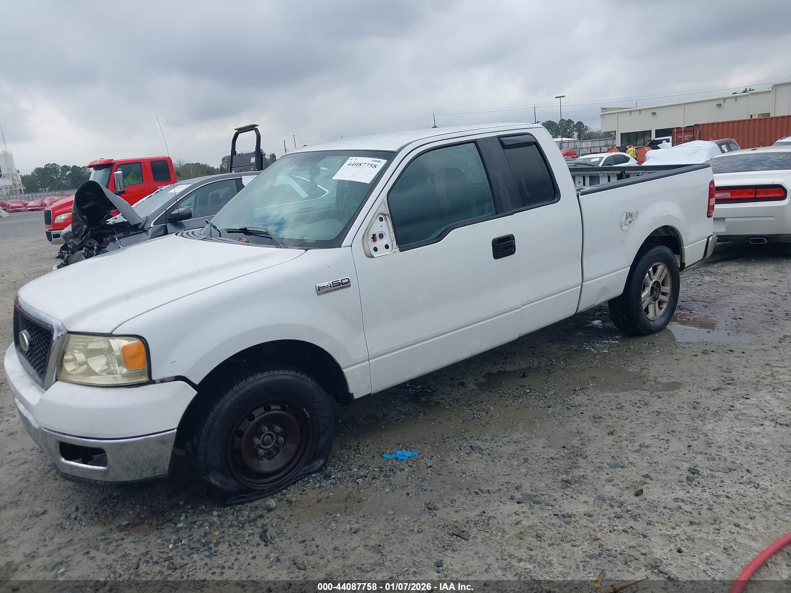 FORD F-150 image 2