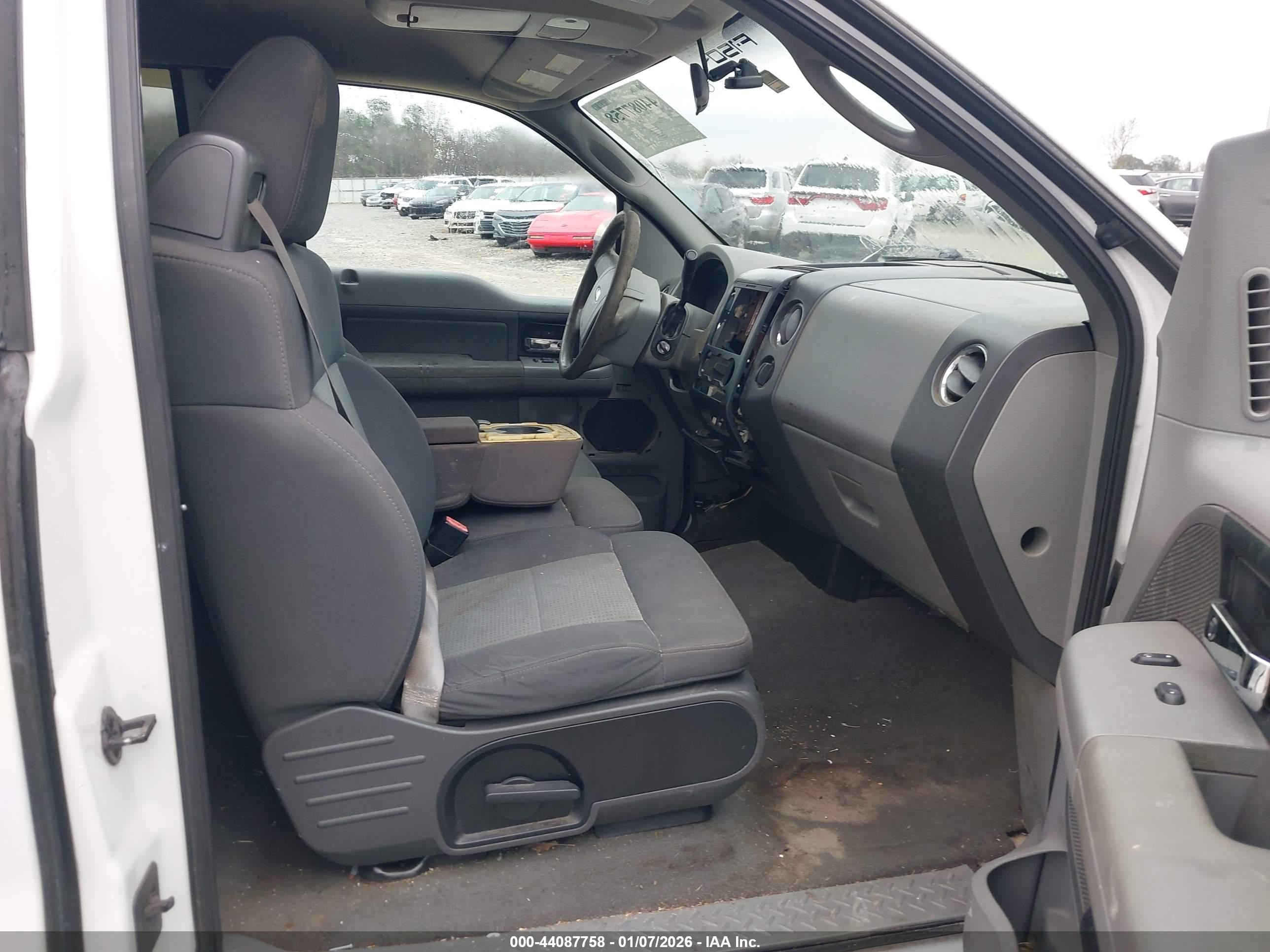 FORD F-150 image 5