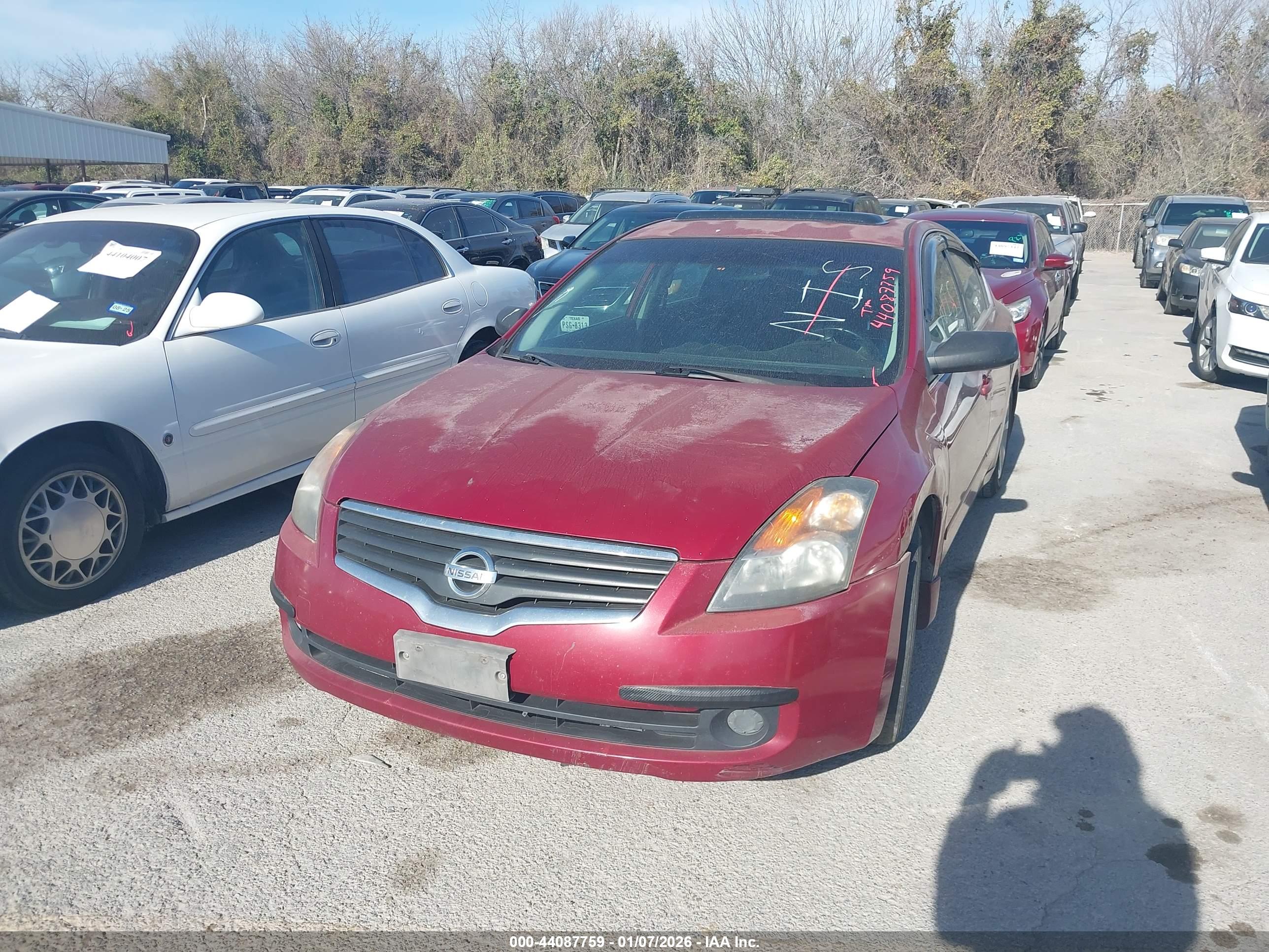 NISSAN ALTIMA image 6