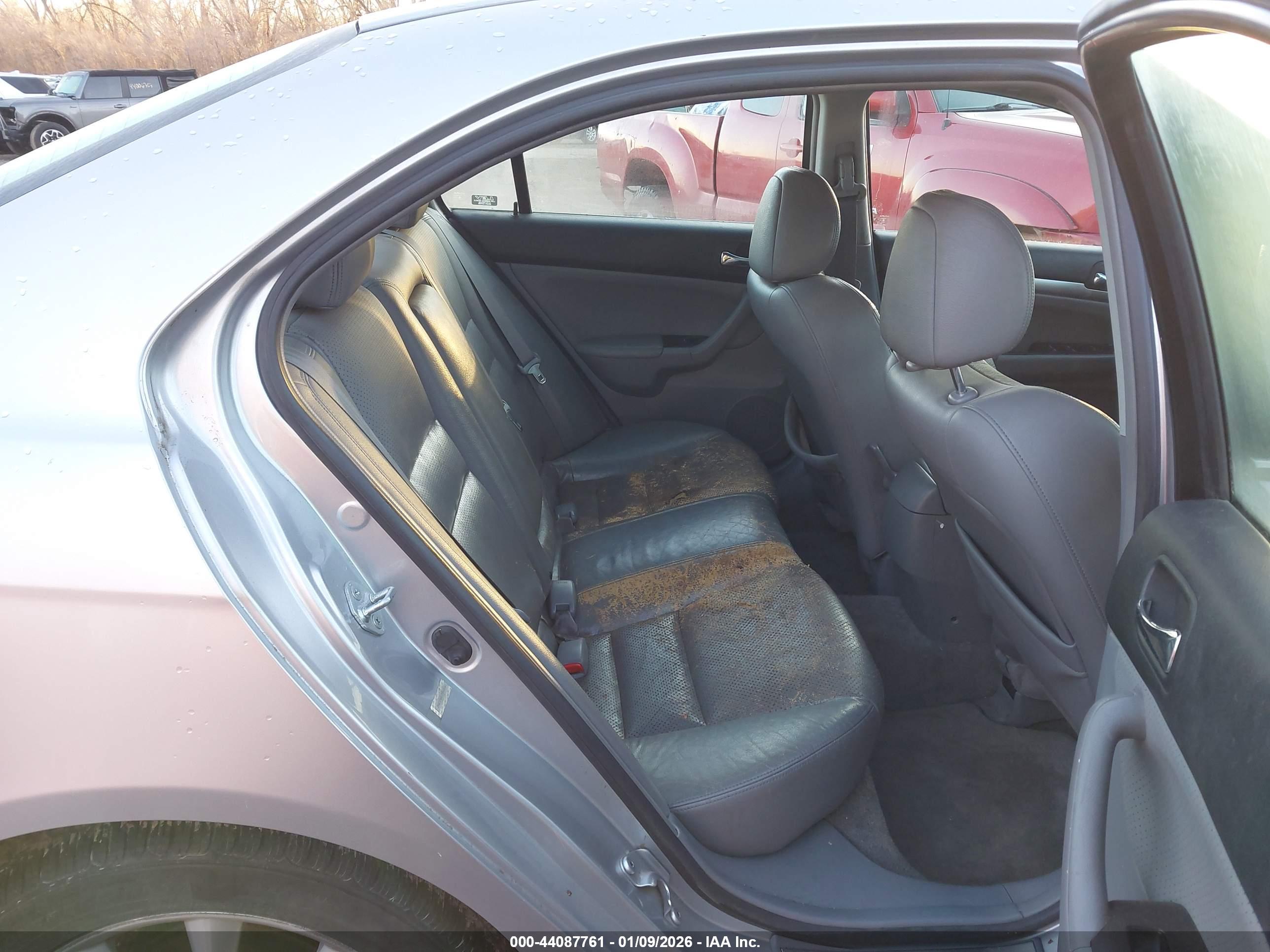 ACURA TSX image 8