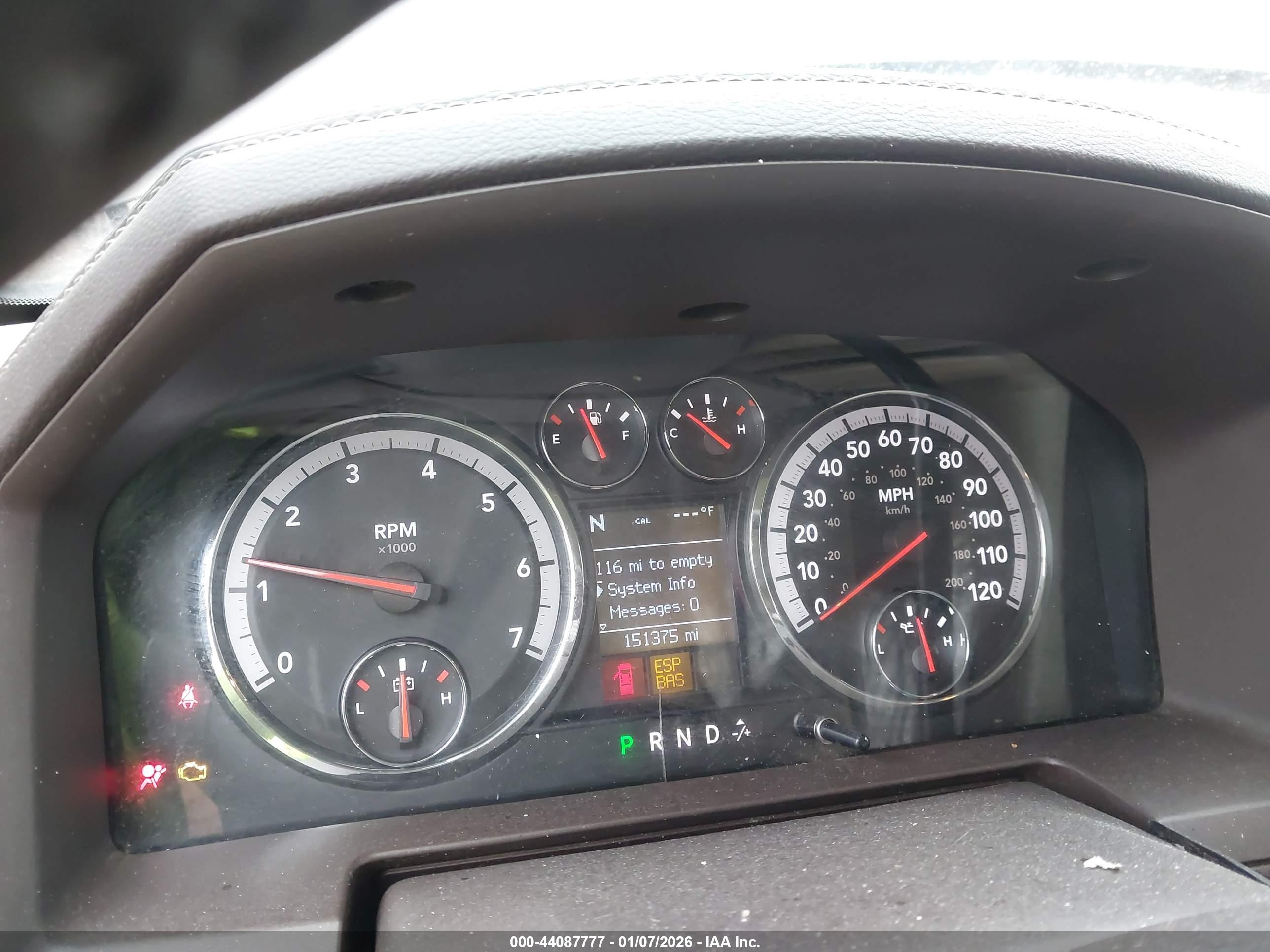 DODGE RAM image 7