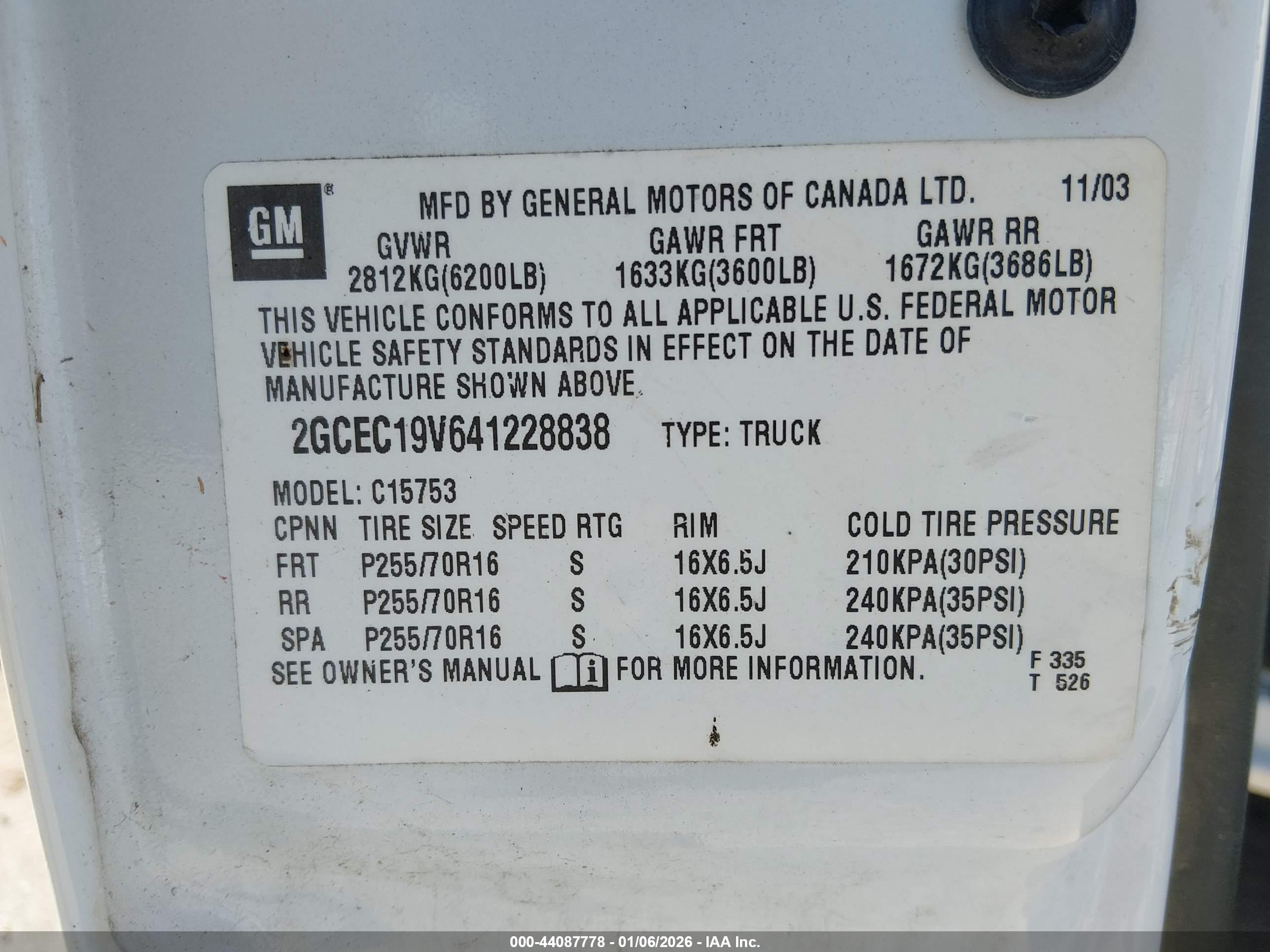 CHEVROLET SILVERADO image 9