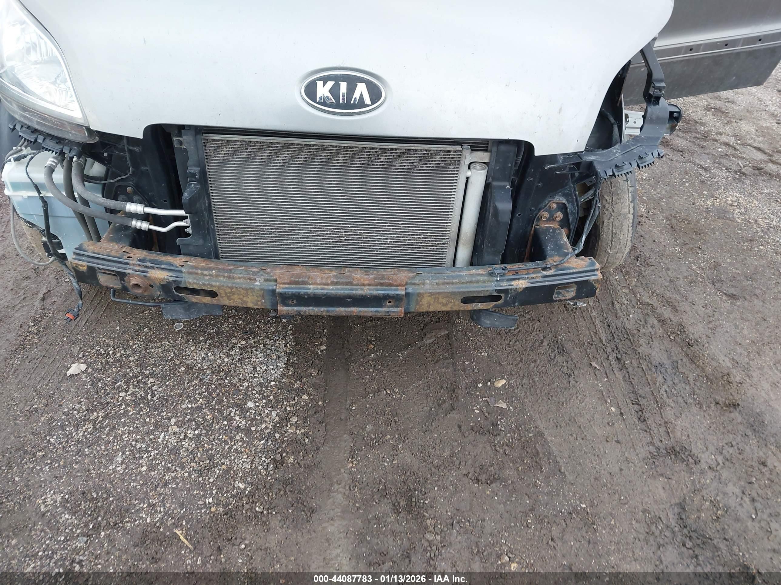KIA SOUL image 6
