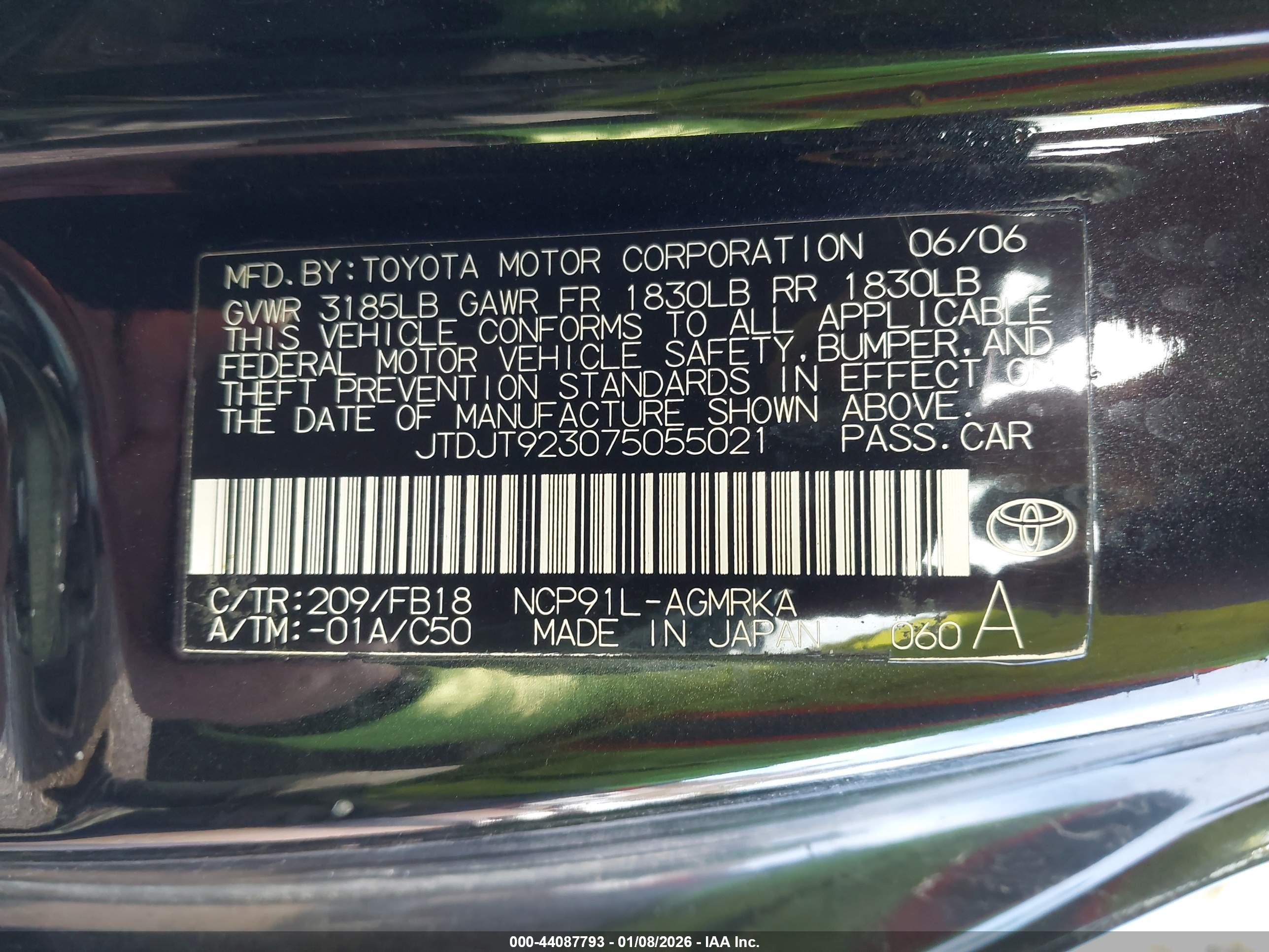 TOYOTA YARIS image 9