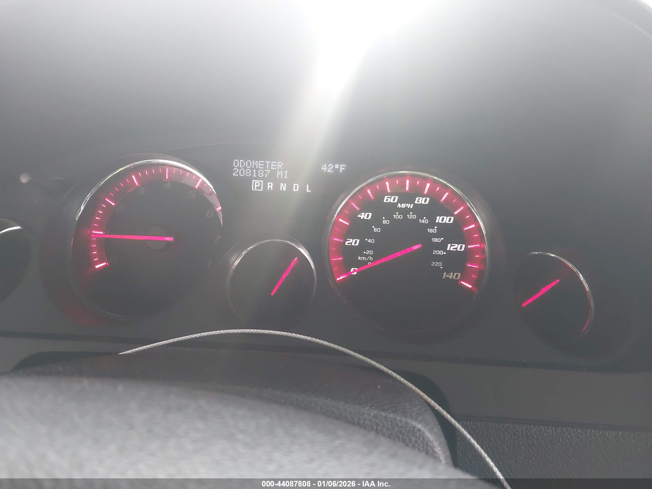 GMC ACADIA image 7