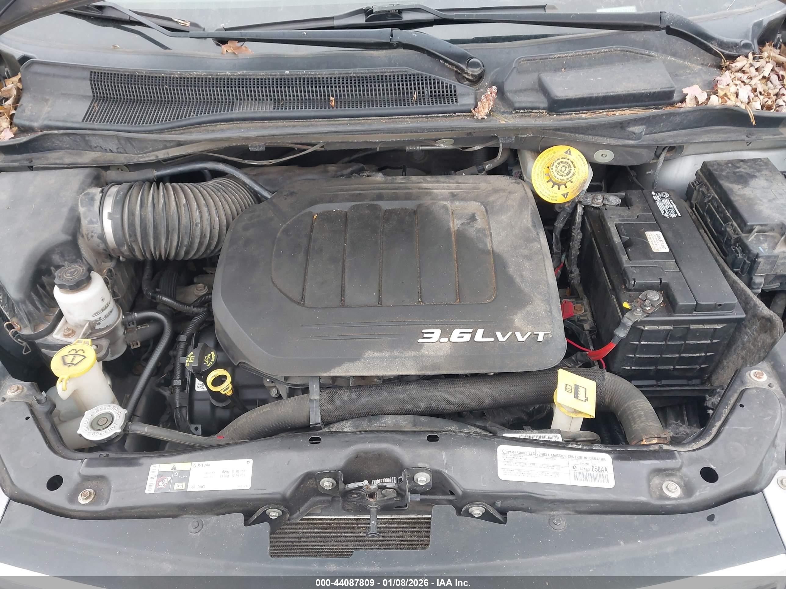 CHRYSLER TOWN image 10