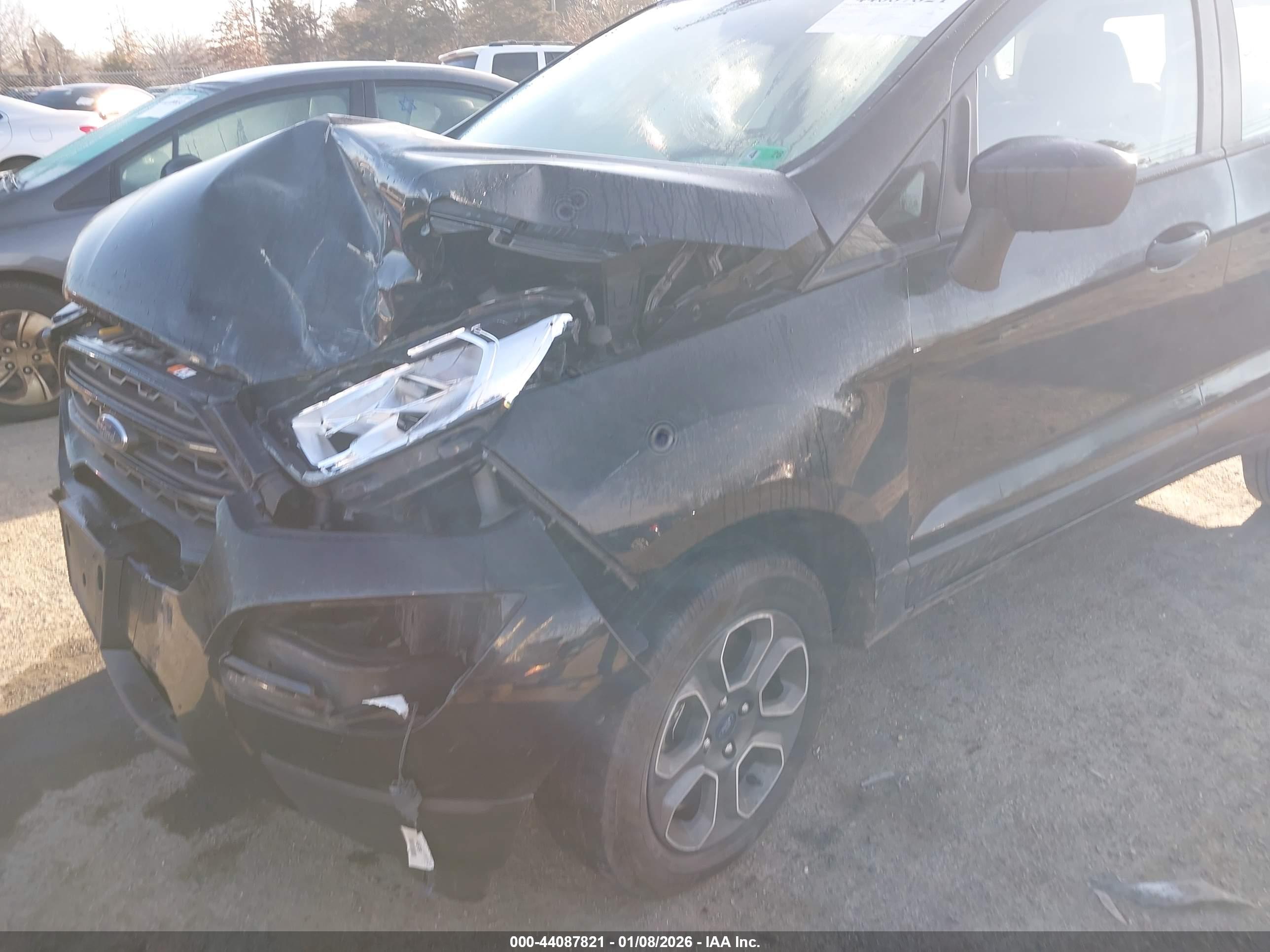 FORD ECOSPORT image 6