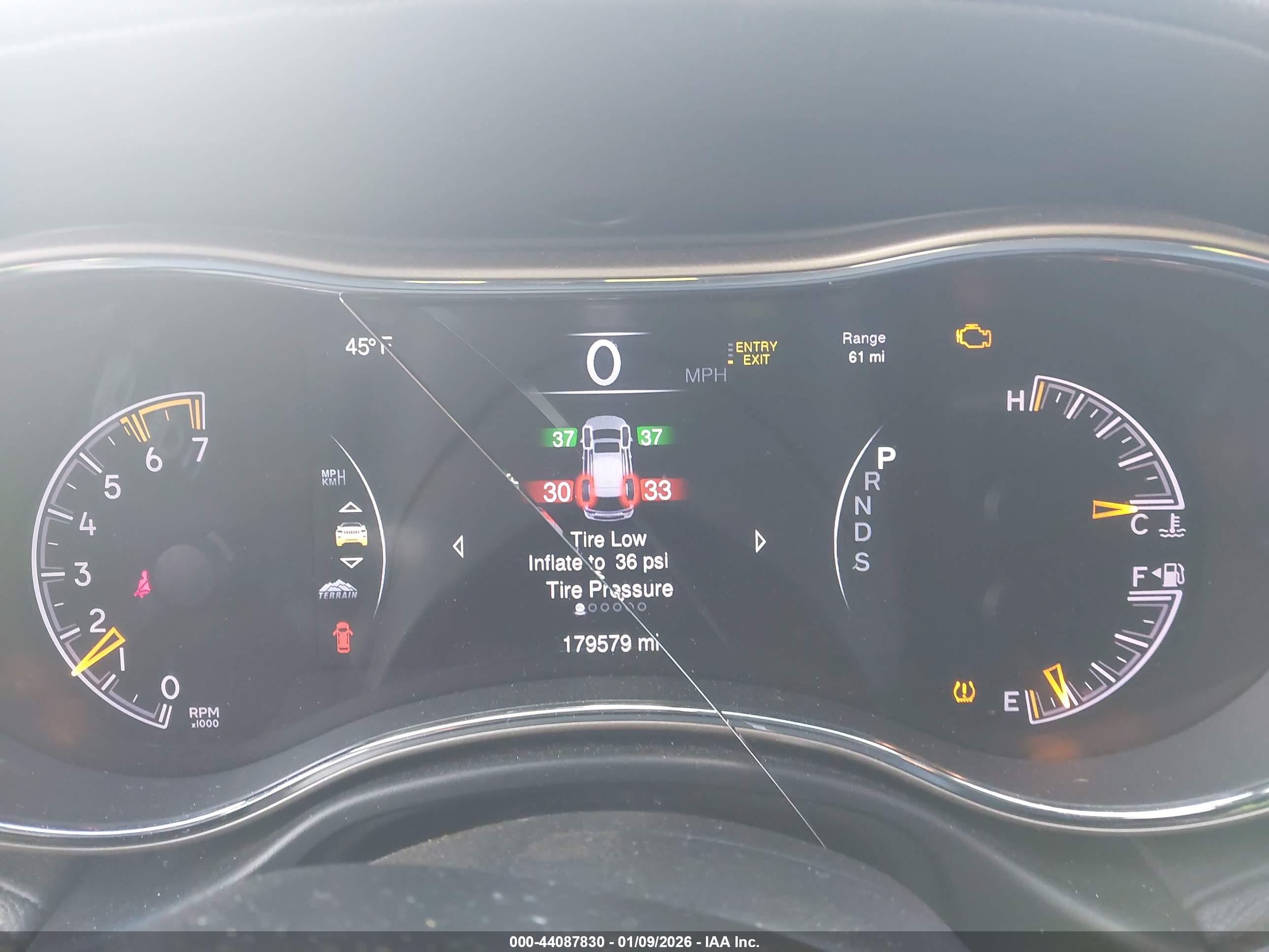 JEEP GRAND image 7