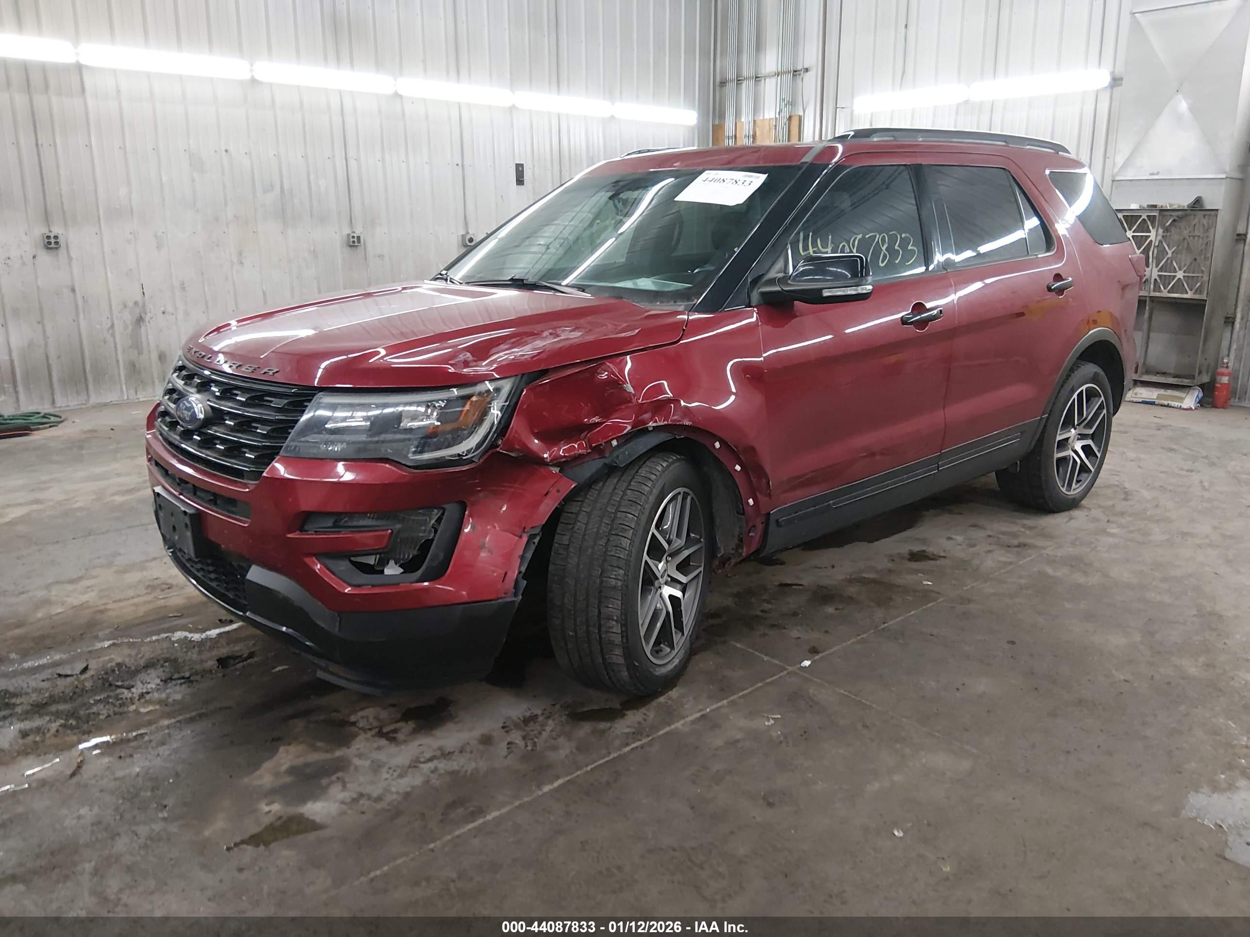 FORD EXPLORER image 2