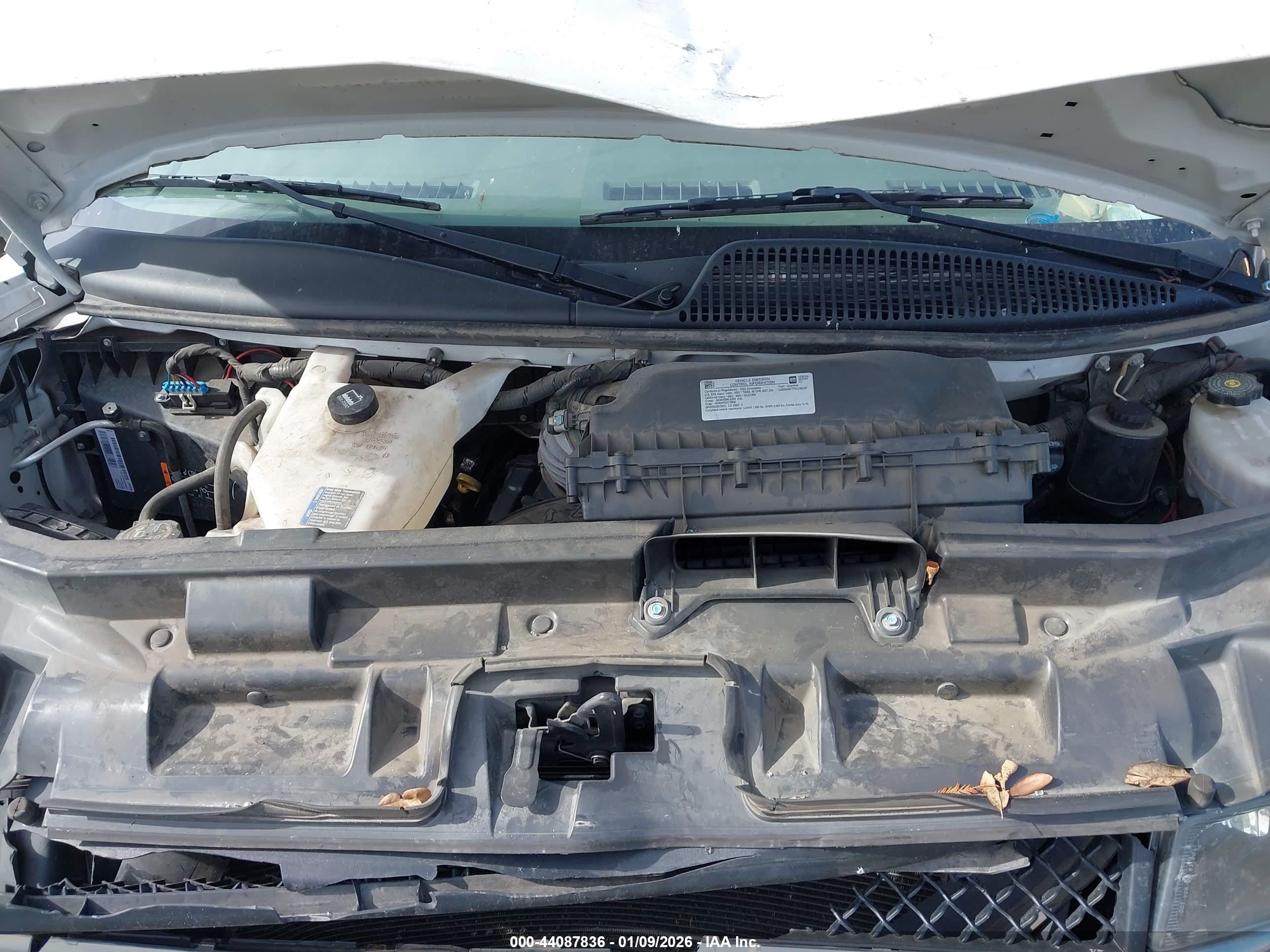 CHEVROLET EXPRESS image 10