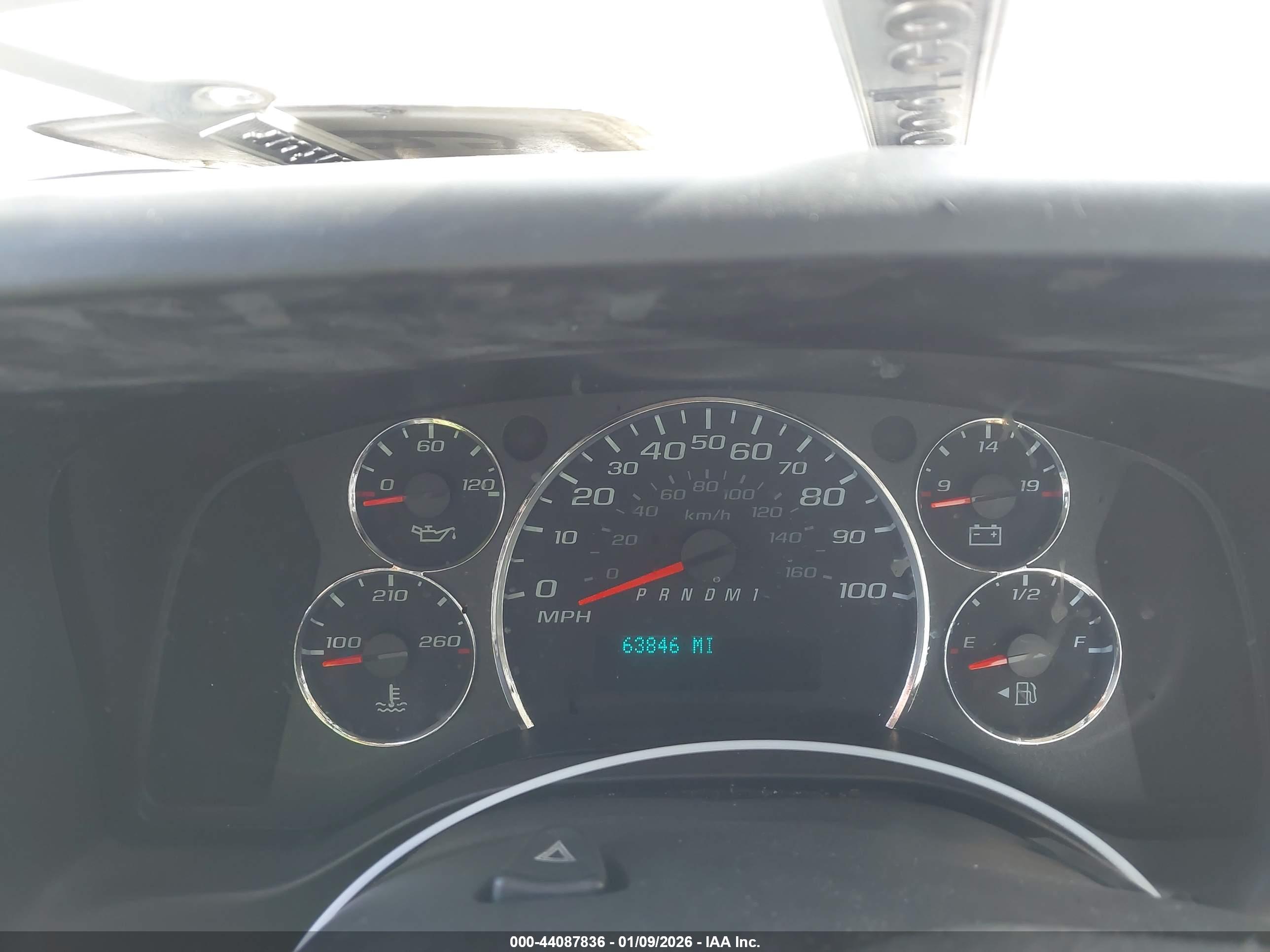 CHEVROLET EXPRESS image 6