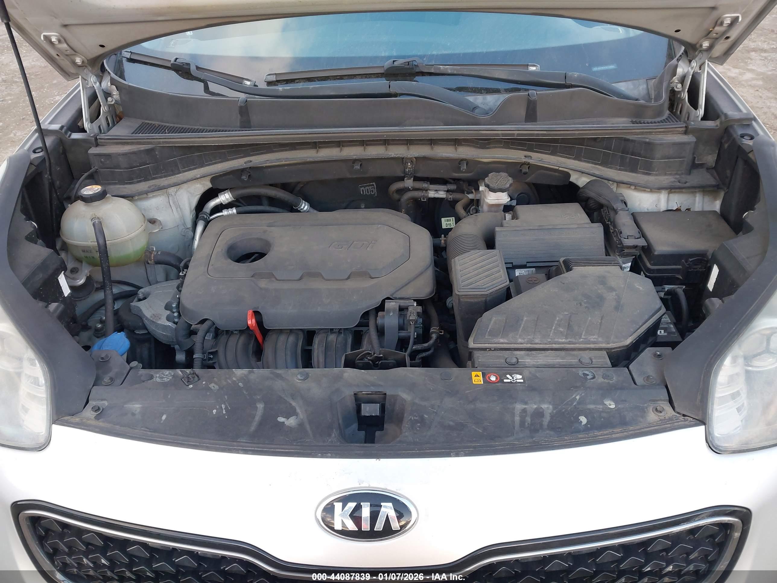 KIA SPORTAGE image 10