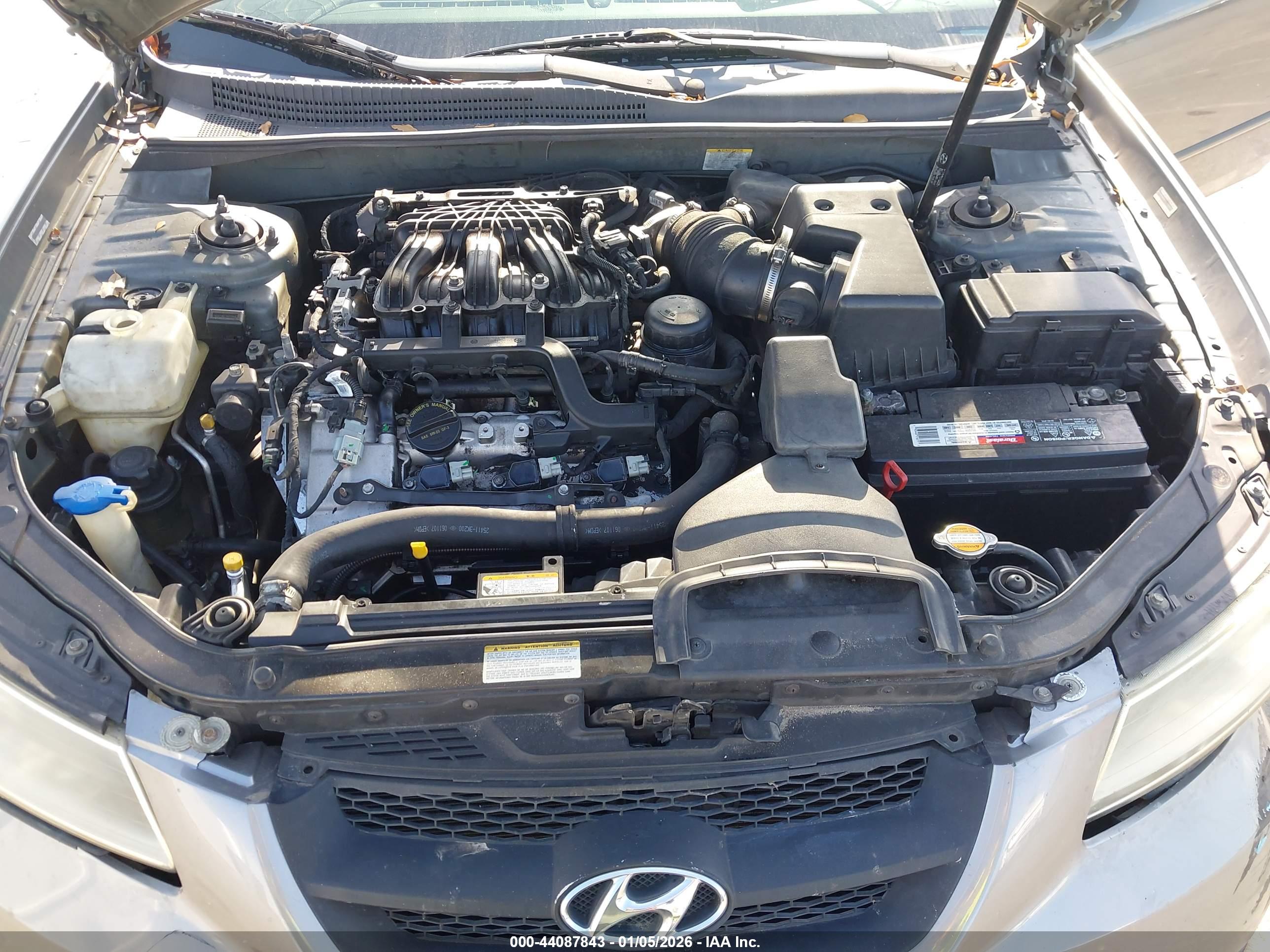 HYUNDAI SONATA image 10