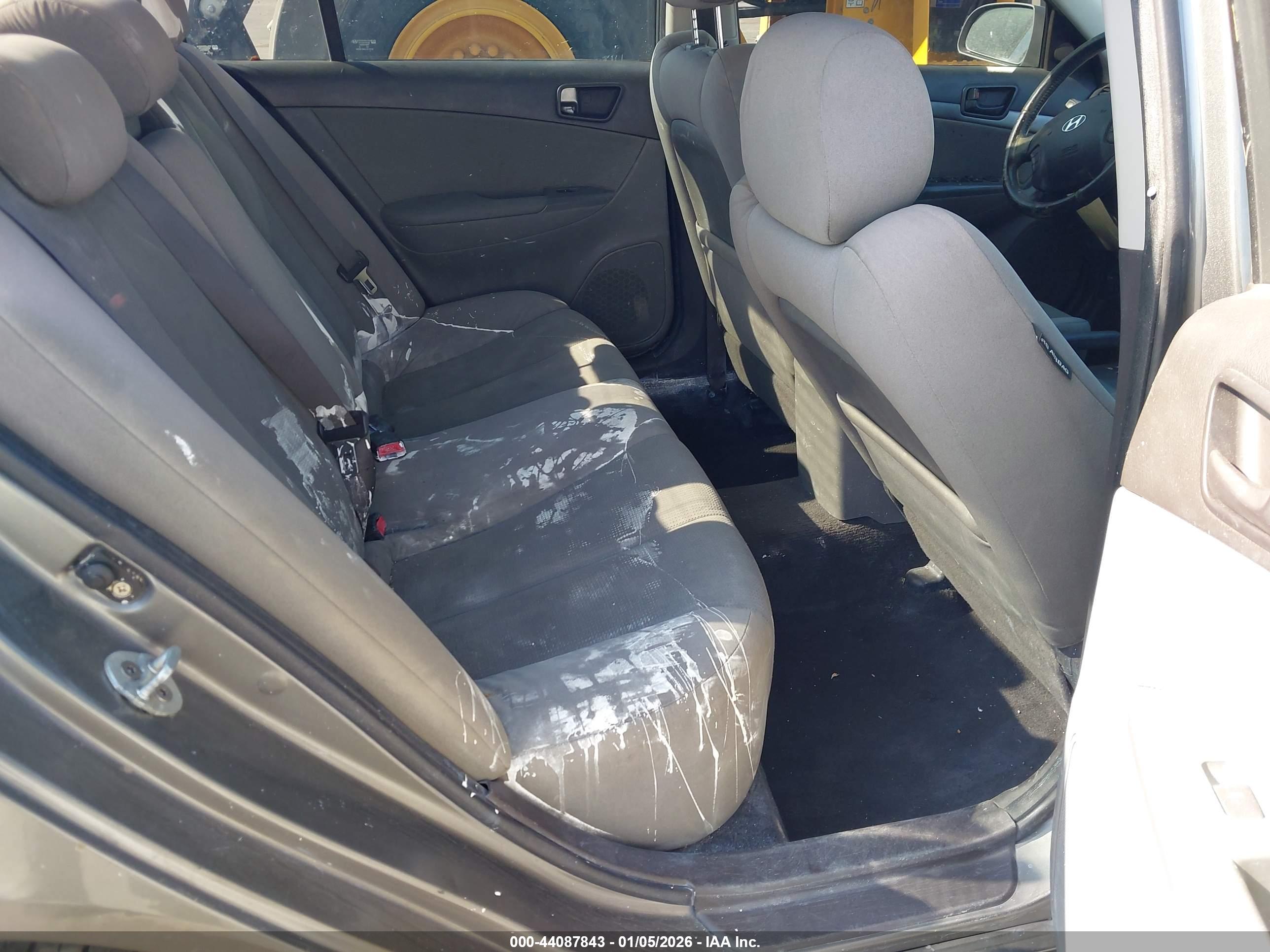 HYUNDAI SONATA image 8