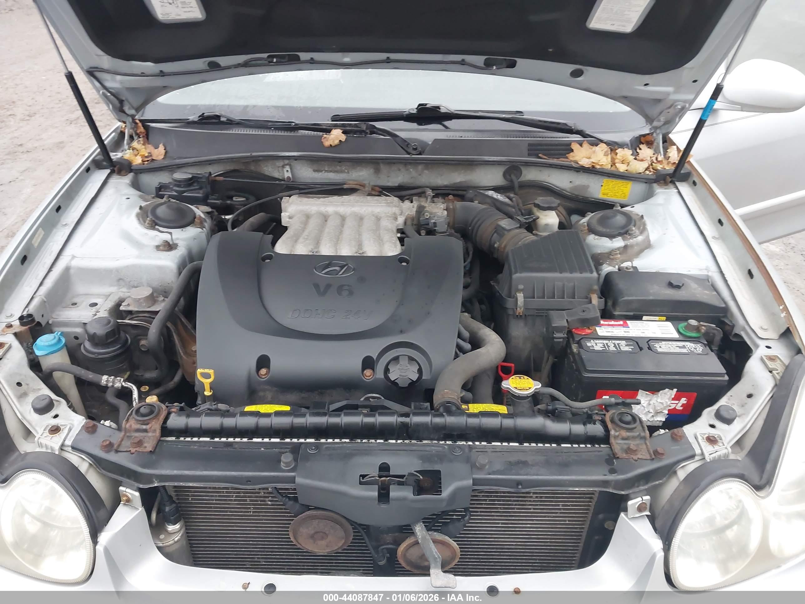 HYUNDAI SONATA image 10