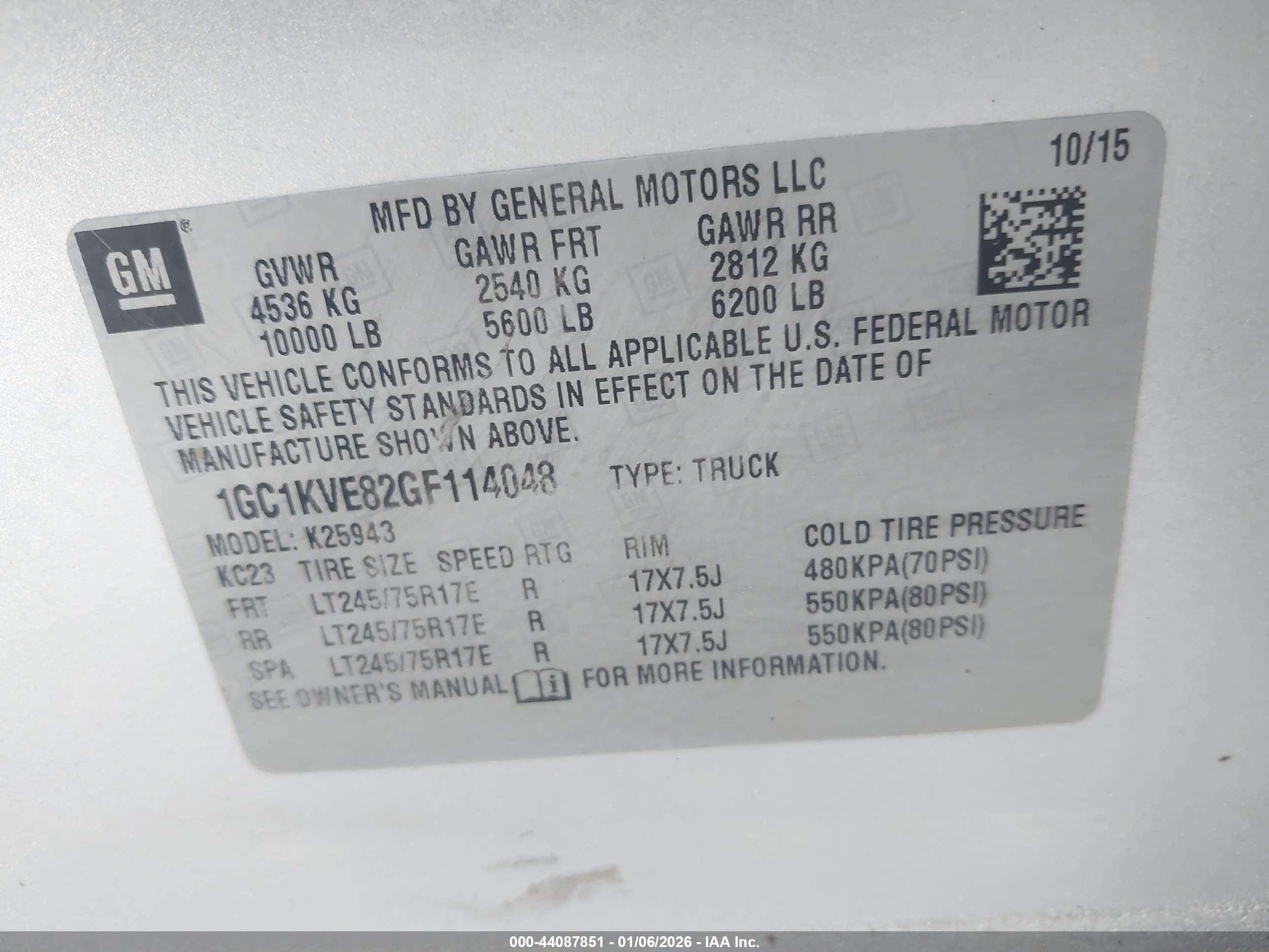 CHEVROLET SILVERADO image 9