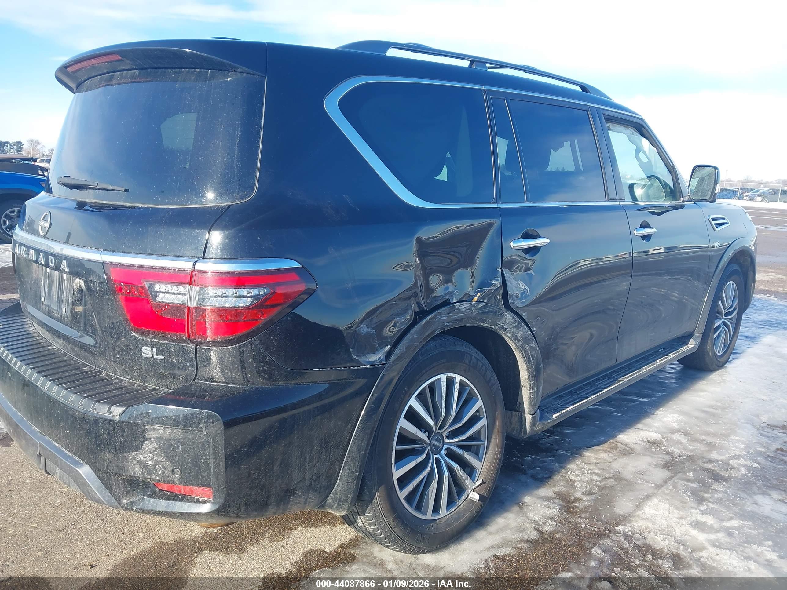 NISSAN ARMADA image 6