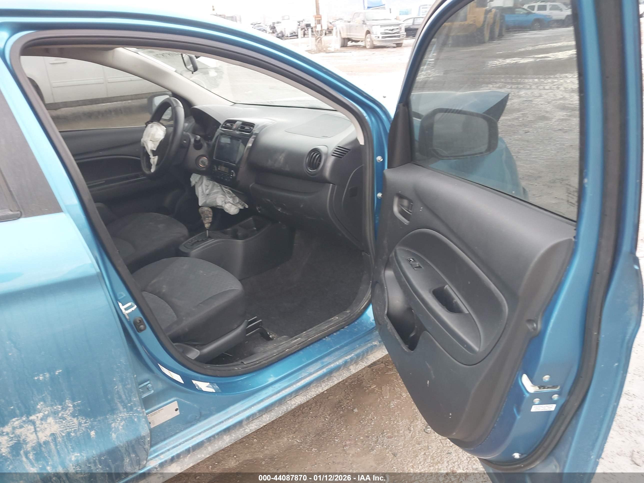 MITSUBISHI MIRAGE image 5