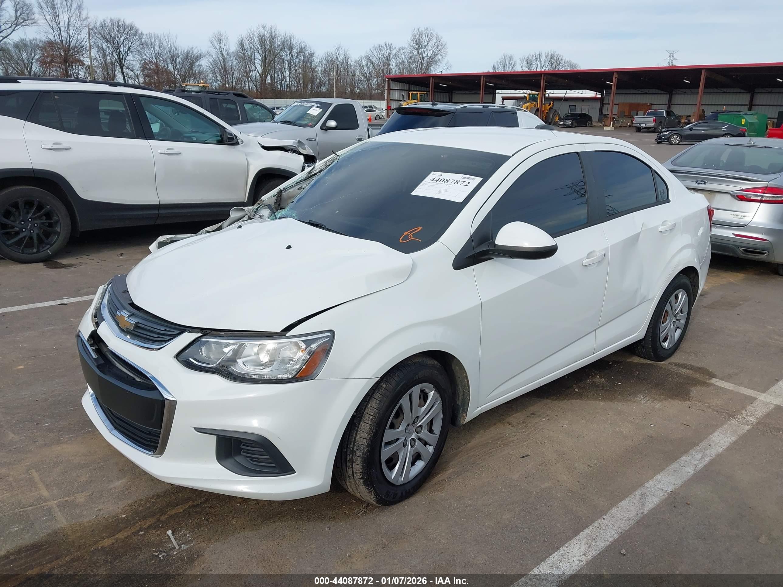 CHEVROLET SONIC image 2