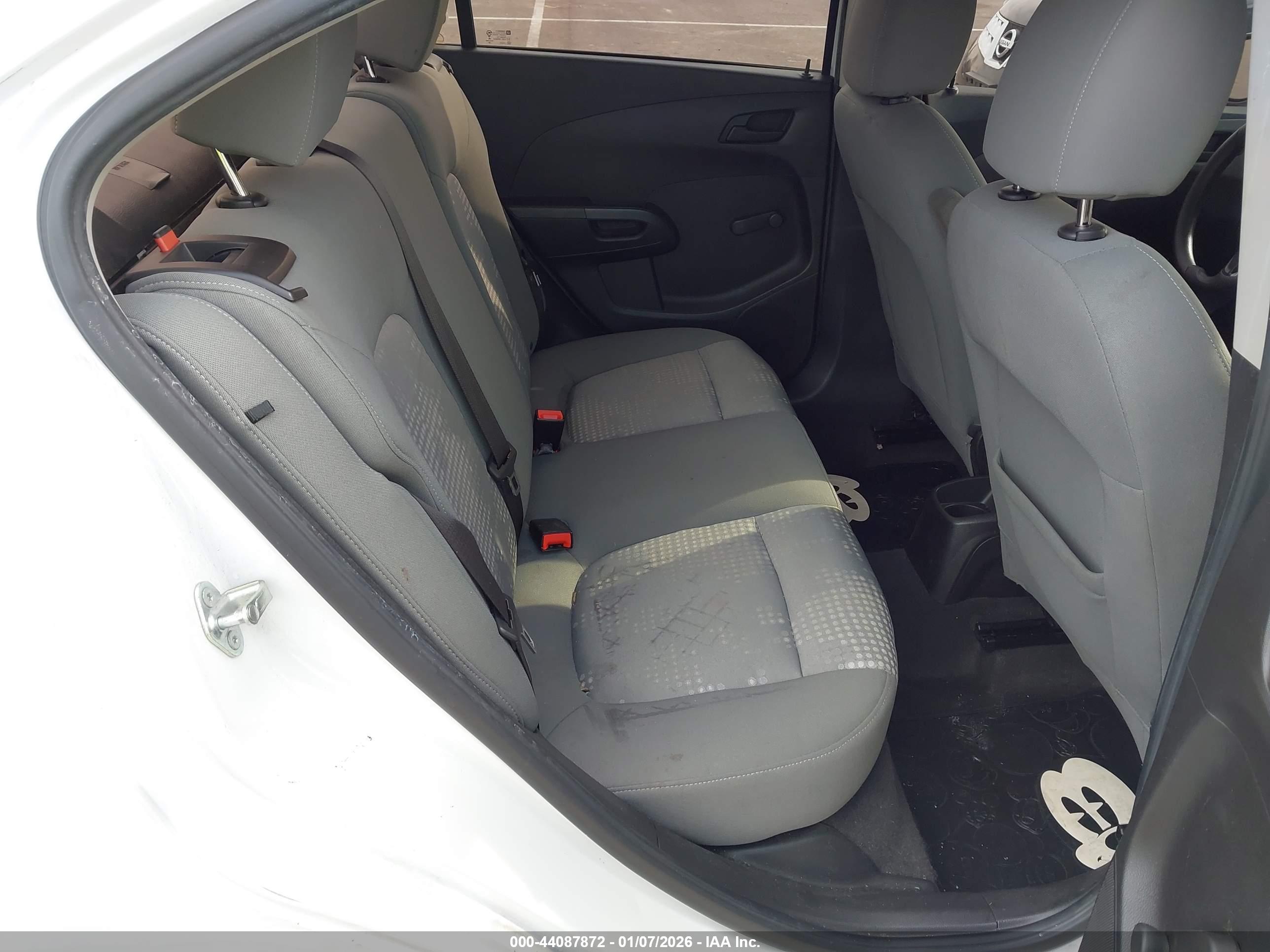 CHEVROLET SONIC image 8