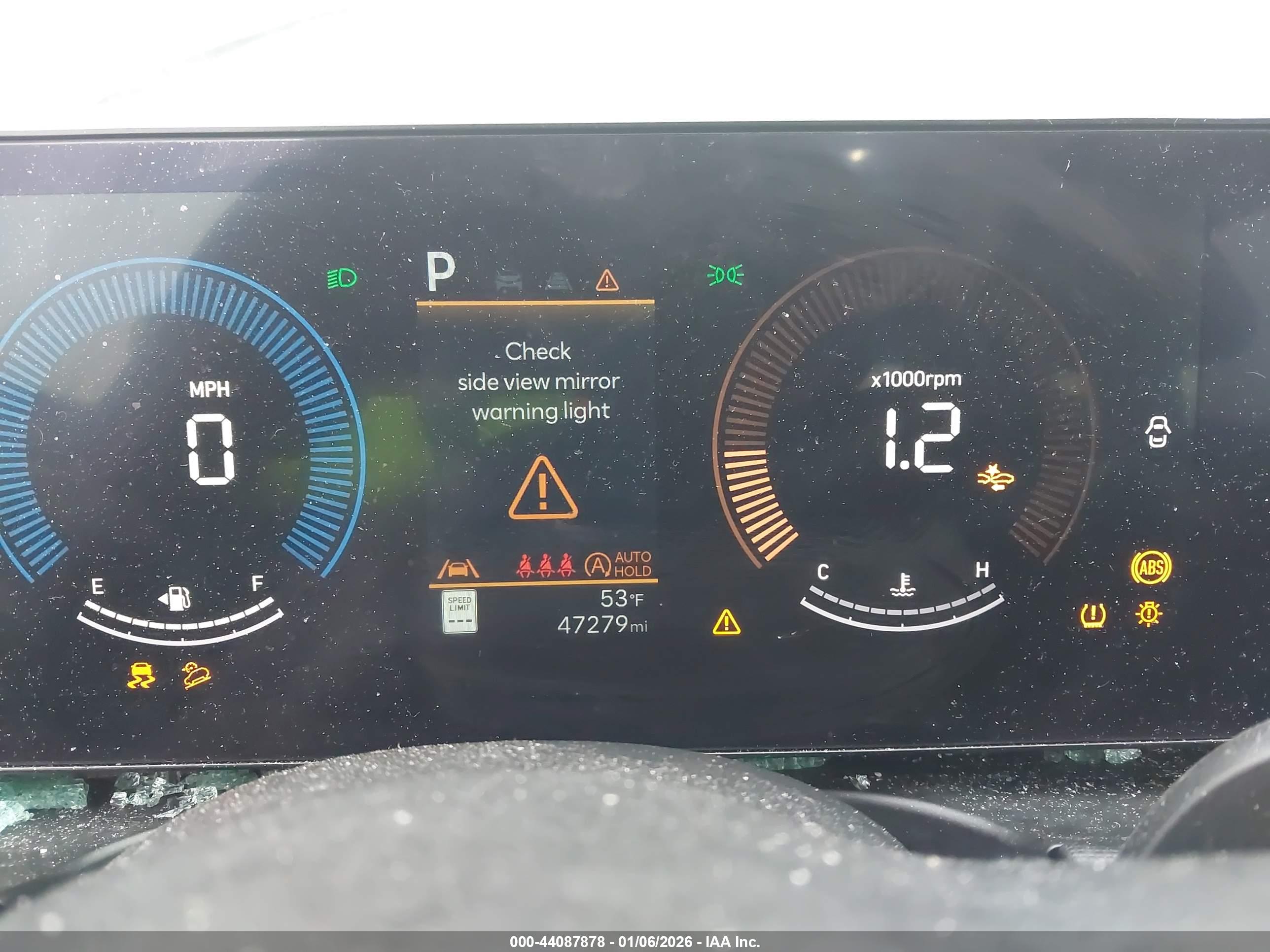 HYUNDAI TUCSON image 7