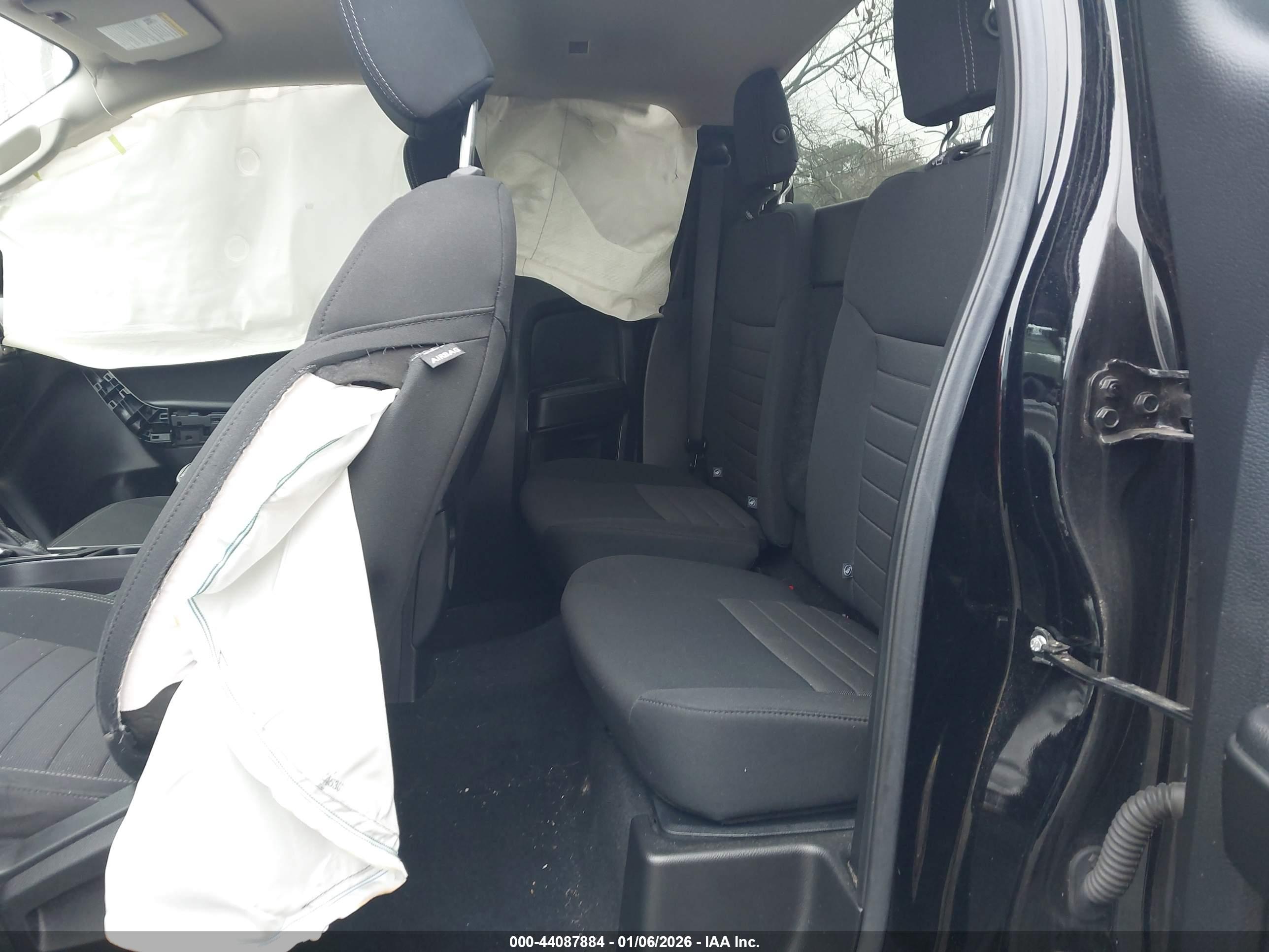 FORD RANGER image 8