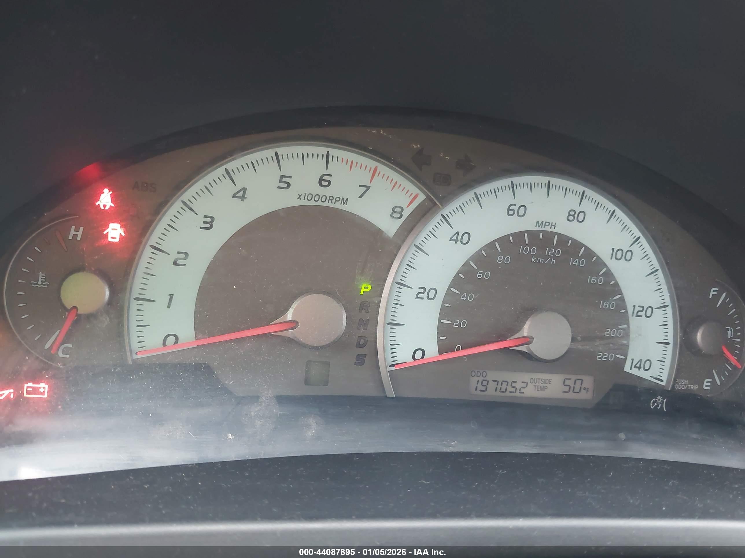 TOYOTA CAMRY image 7