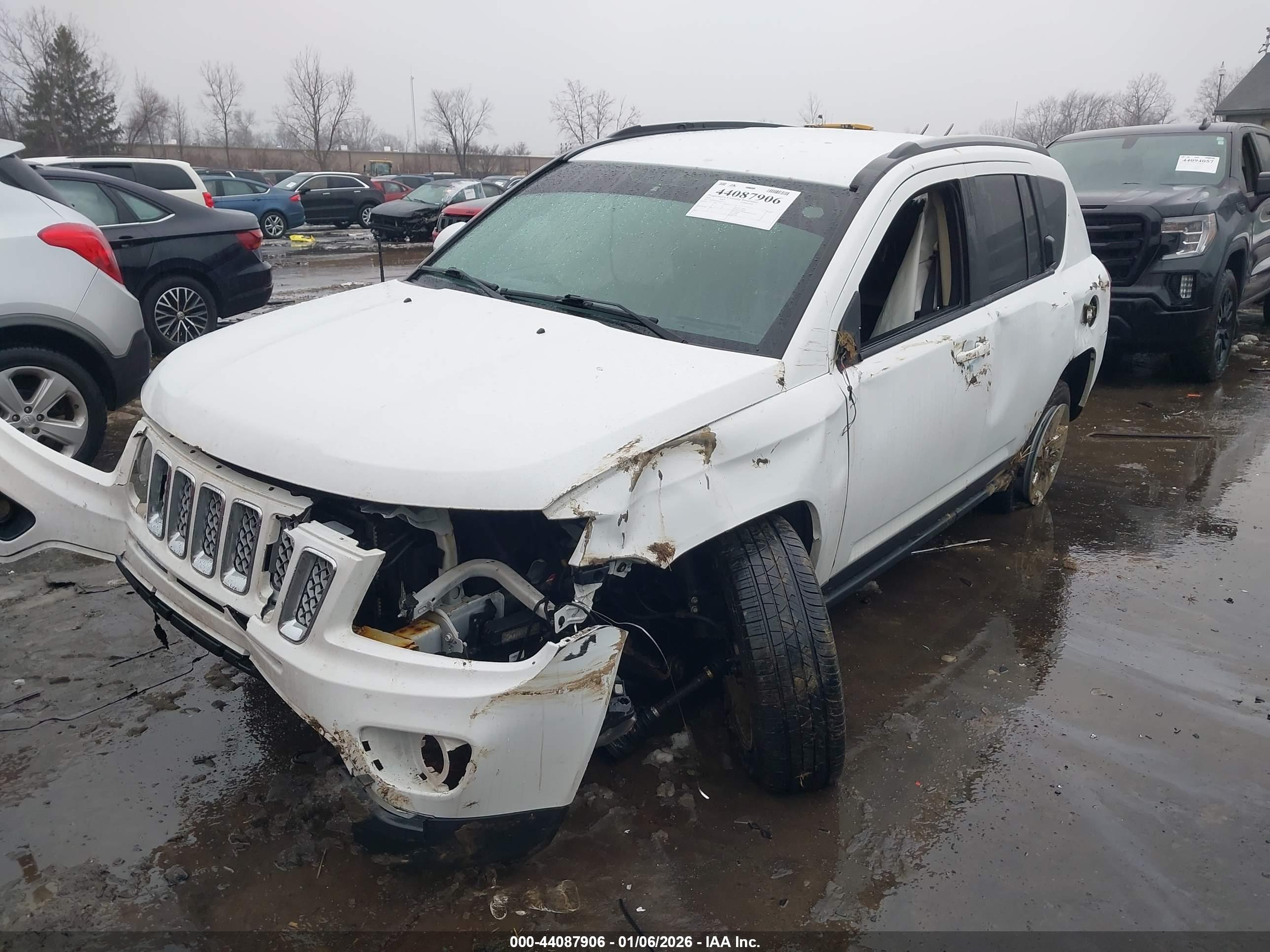 JEEP COMPASS image 2