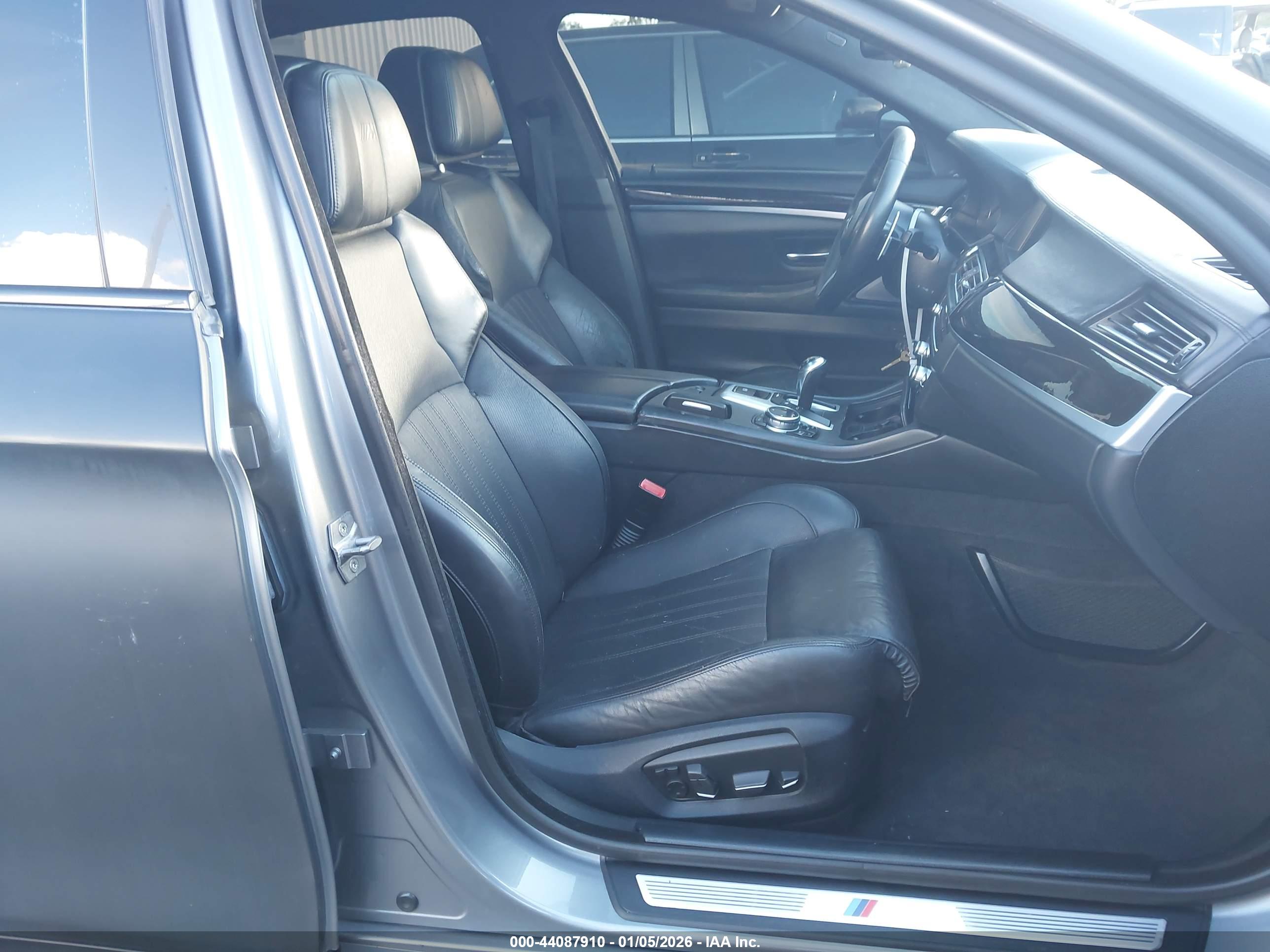 BMW M5 image 5