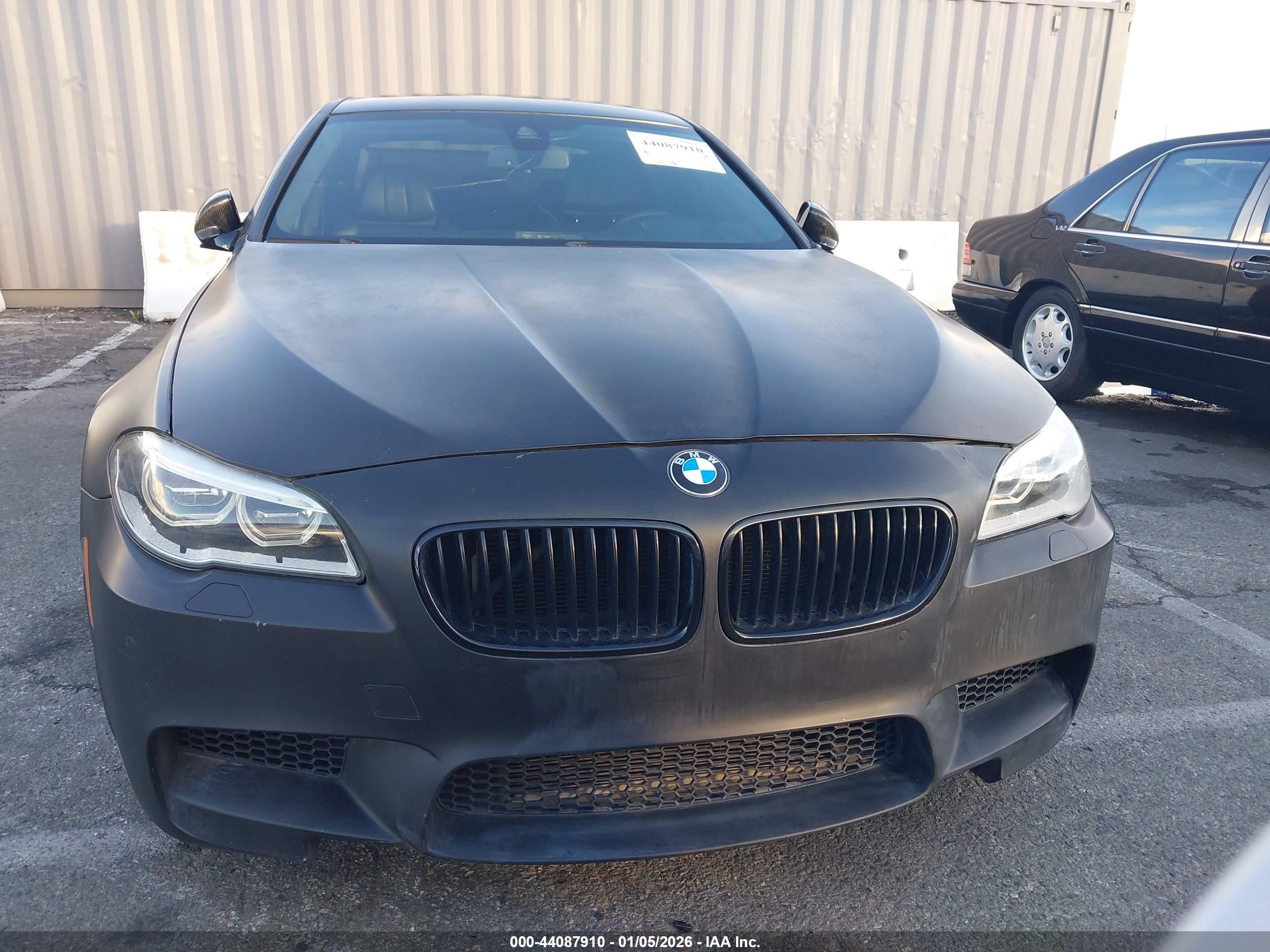 BMW M5 image 6