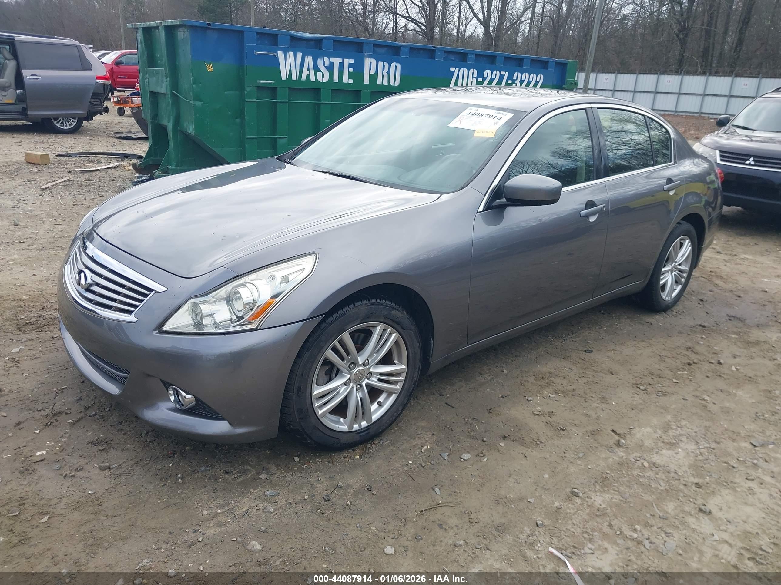 INFINITI G37X image 2