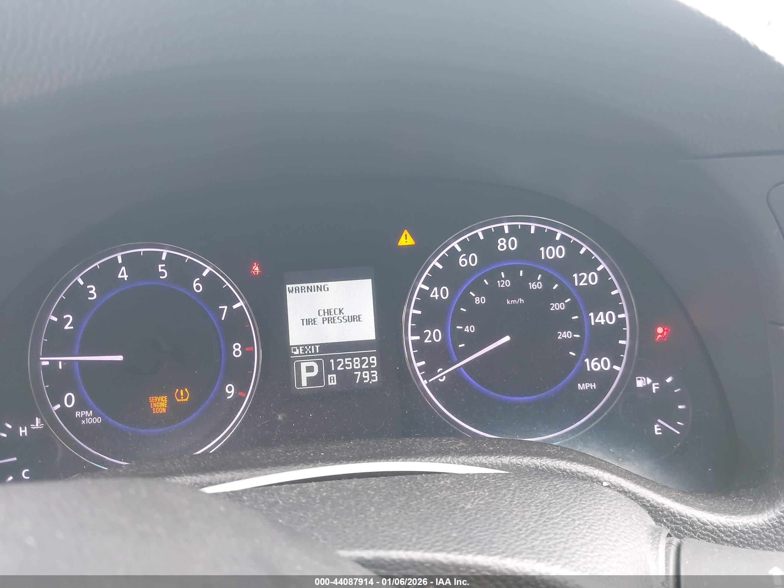 INFINITI G37X image 7