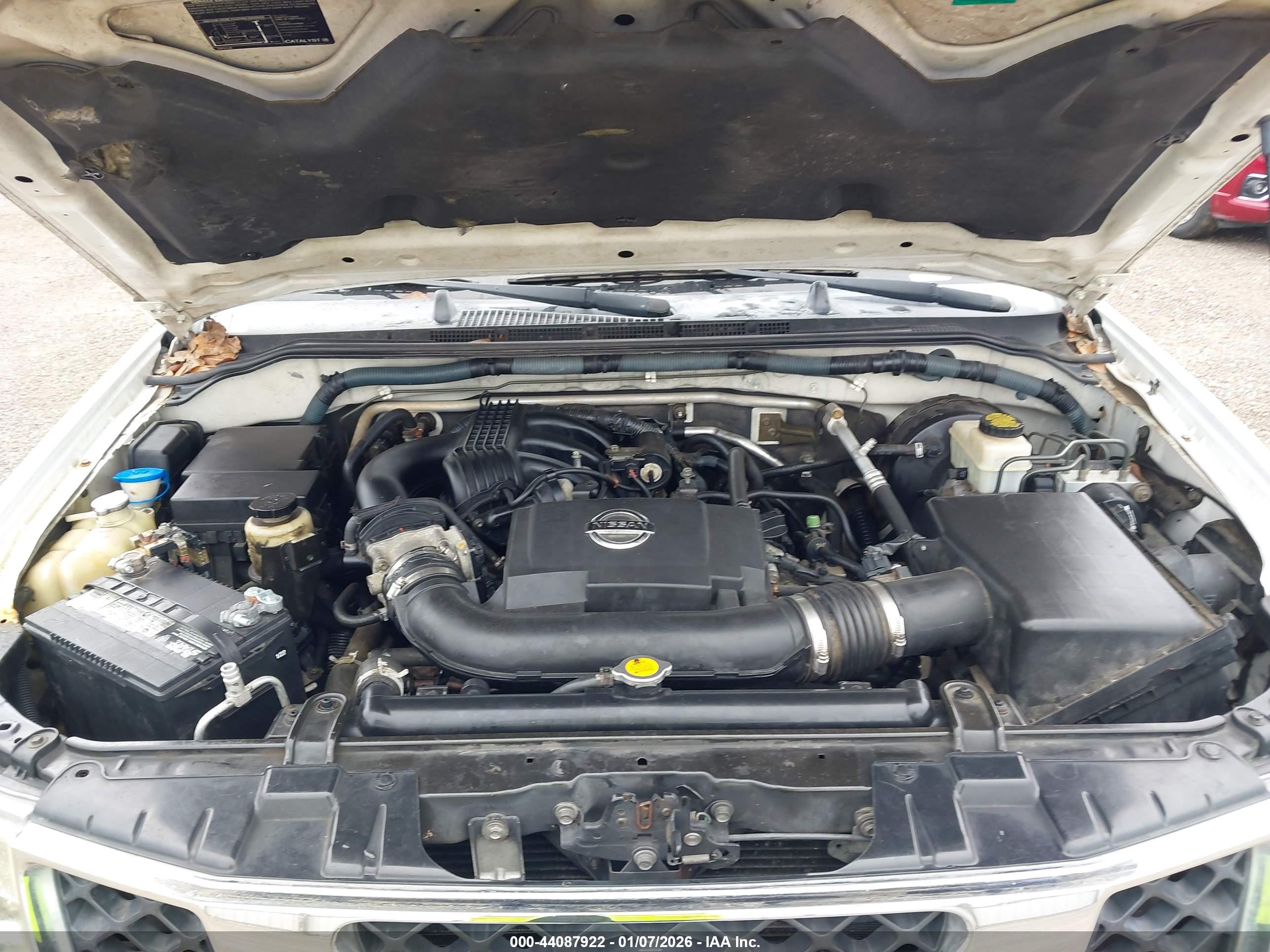 NISSAN FRONTIER image 10