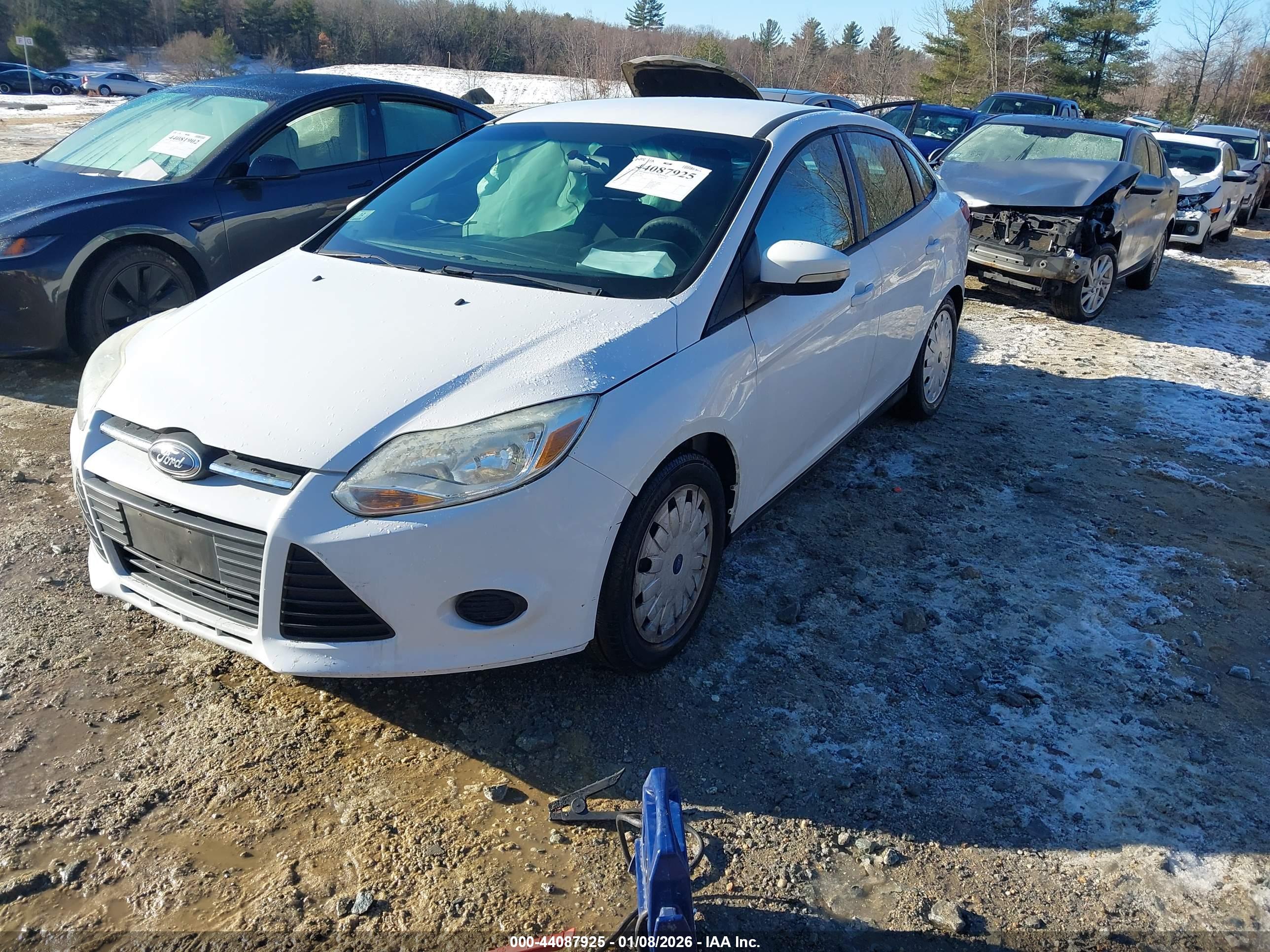 FORD FOCUS image 2