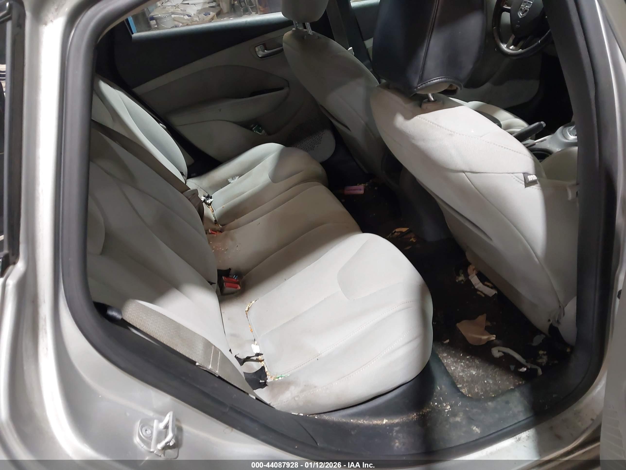 DODGE DART image 8
