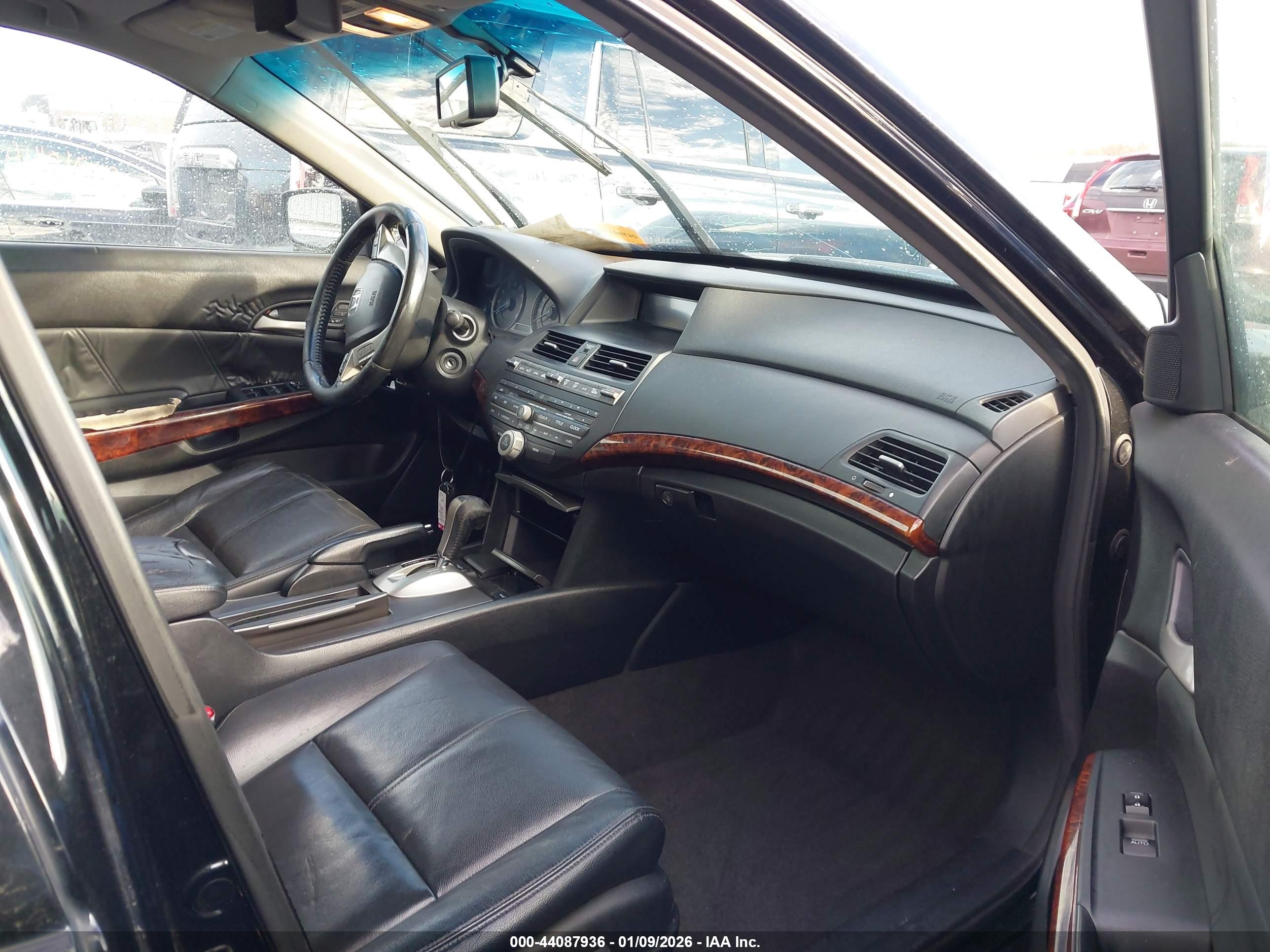 HONDA CROSSTOUR image 5