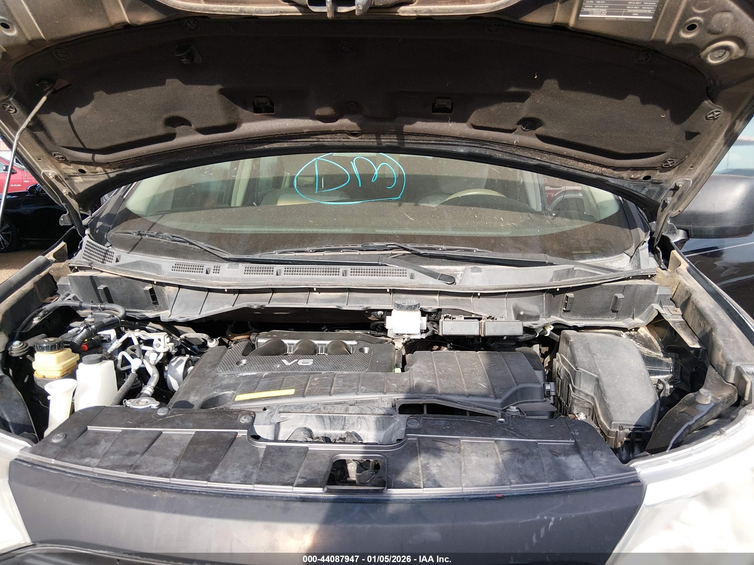 NISSAN QUEST image 10